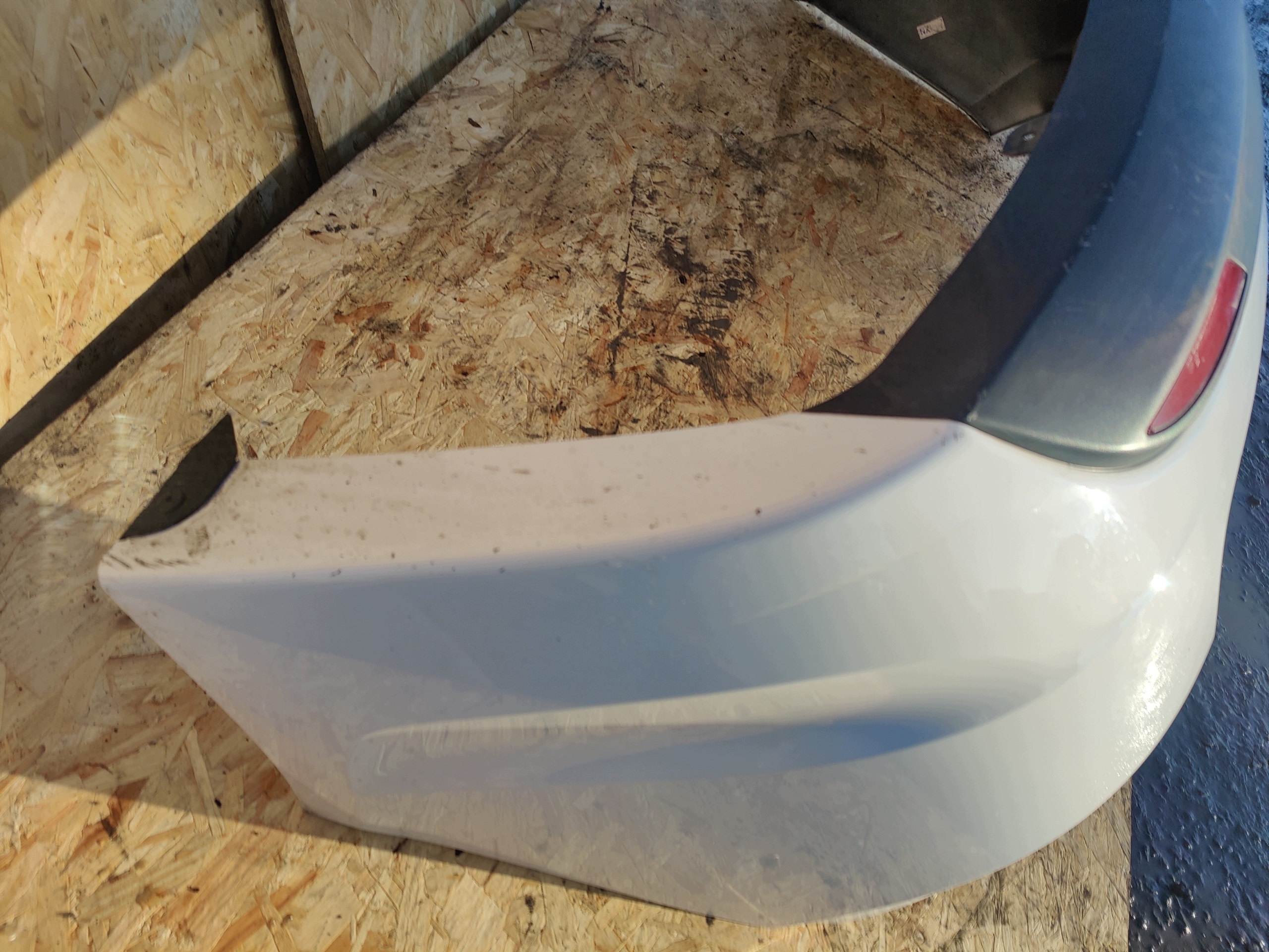 HYUNDAI I40 KOMBI bumper rear part rear BIALY