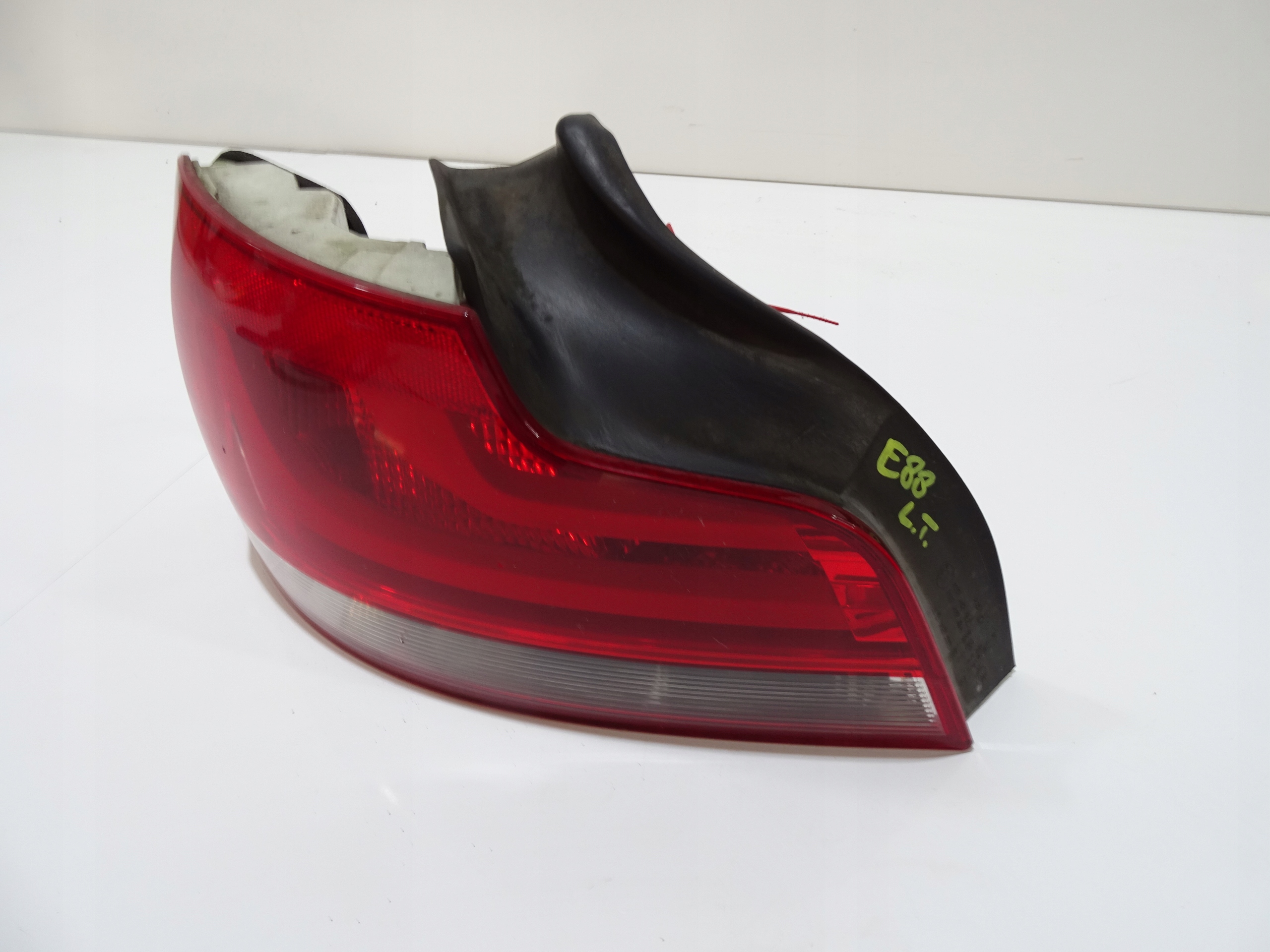Feux phare Gauche Arrière BMW E88