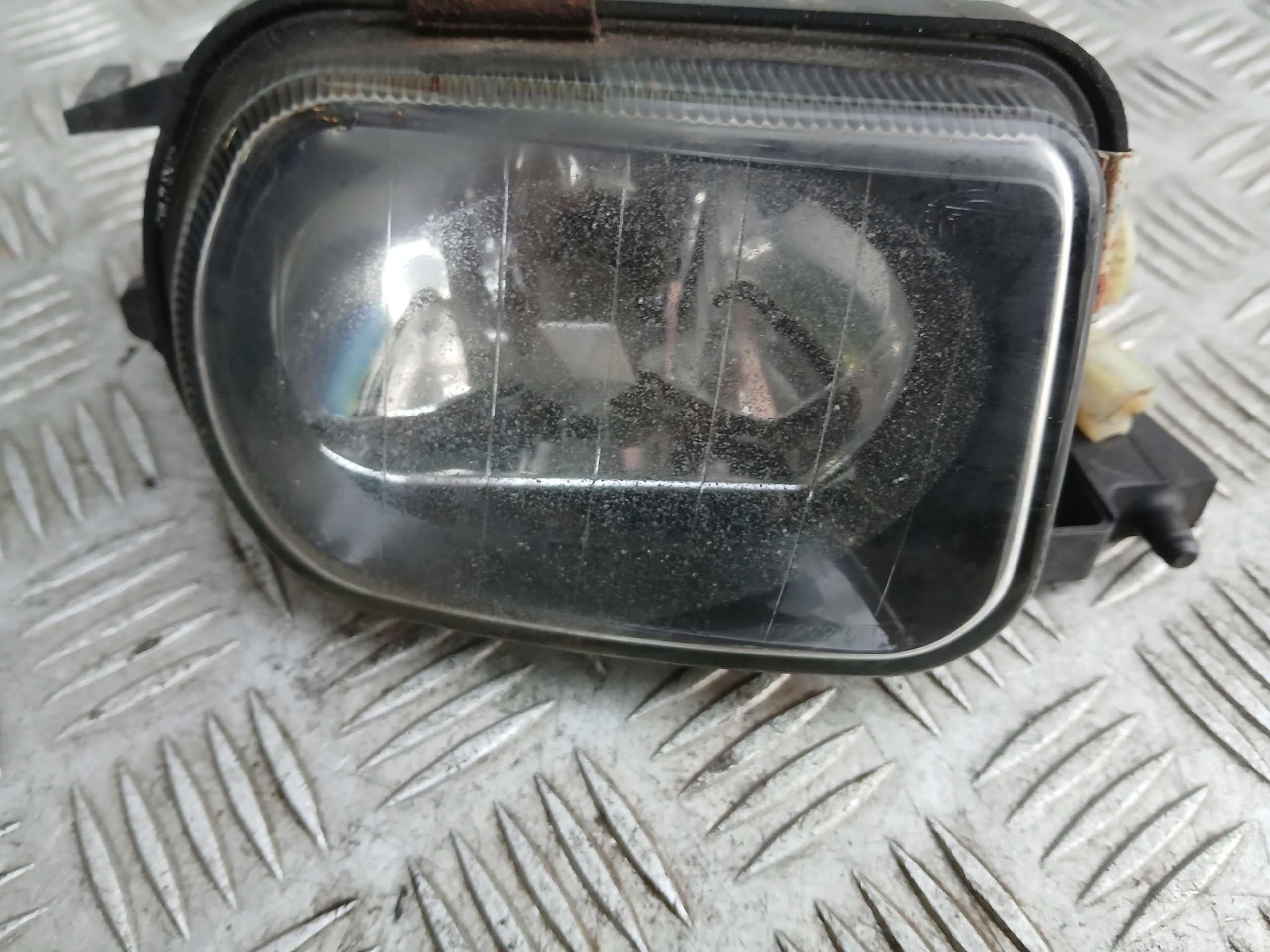 MERCEDES W203 Nebelscheinwerfer links 160719-00