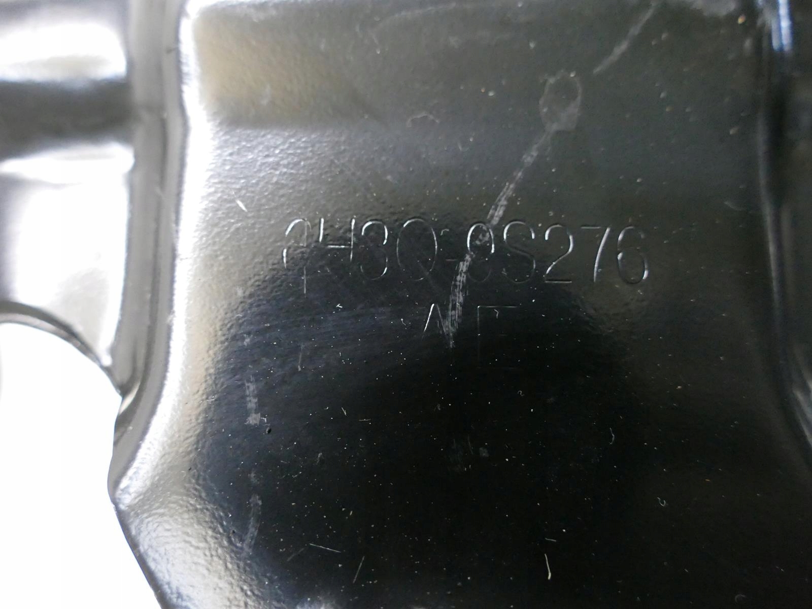 RANGE ROVER SPORT L320 3.6 TD motor cover upper