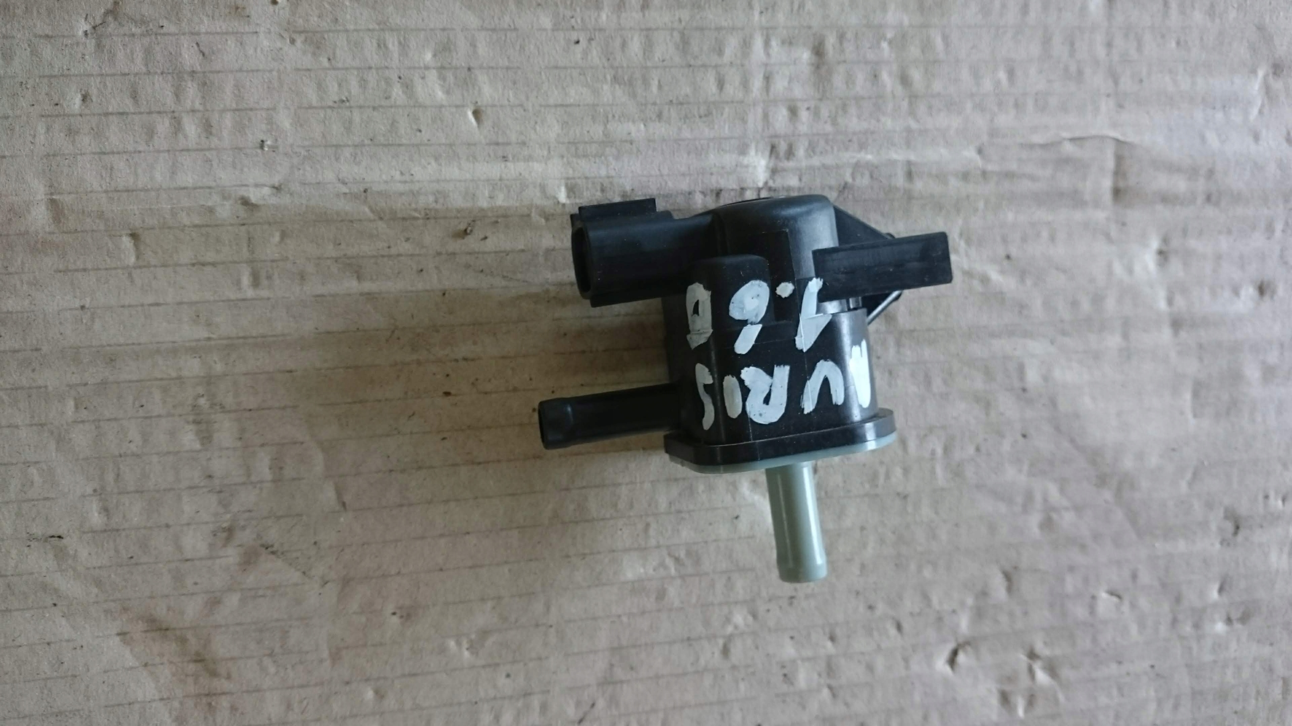 zawór ciśnienia ciśnieniowy Toyota Auris II CHR