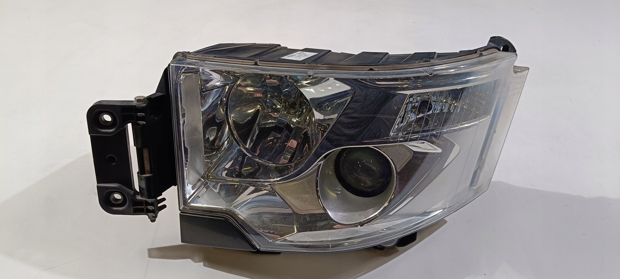 light front front left Renault Gama T C