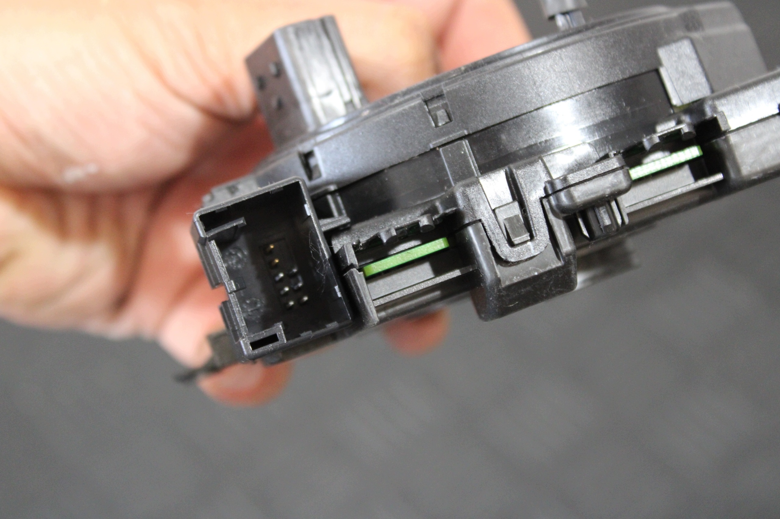 ring below steering wheel, VW T-ROC CABRIO 2GA 2GC