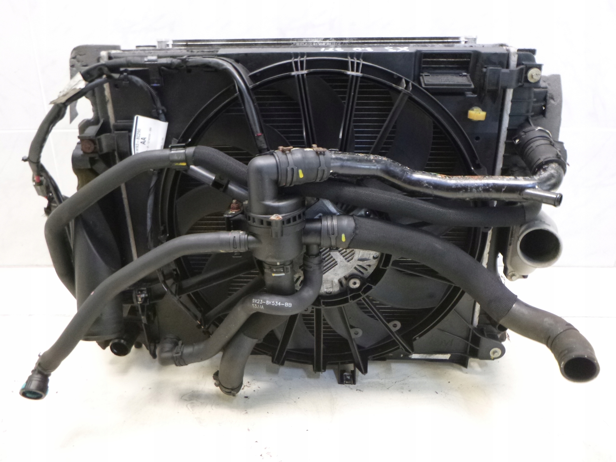 JAGUAR XJ X351 3.0 D KOMPLET chladič ventilátor