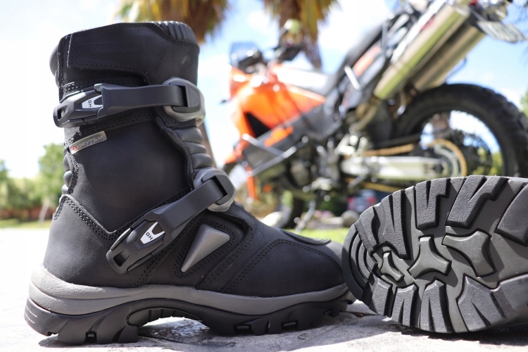 Buty Forma ATV ADVENTURE LOW CZARNE 42 Typ Turystyczne / Adventure