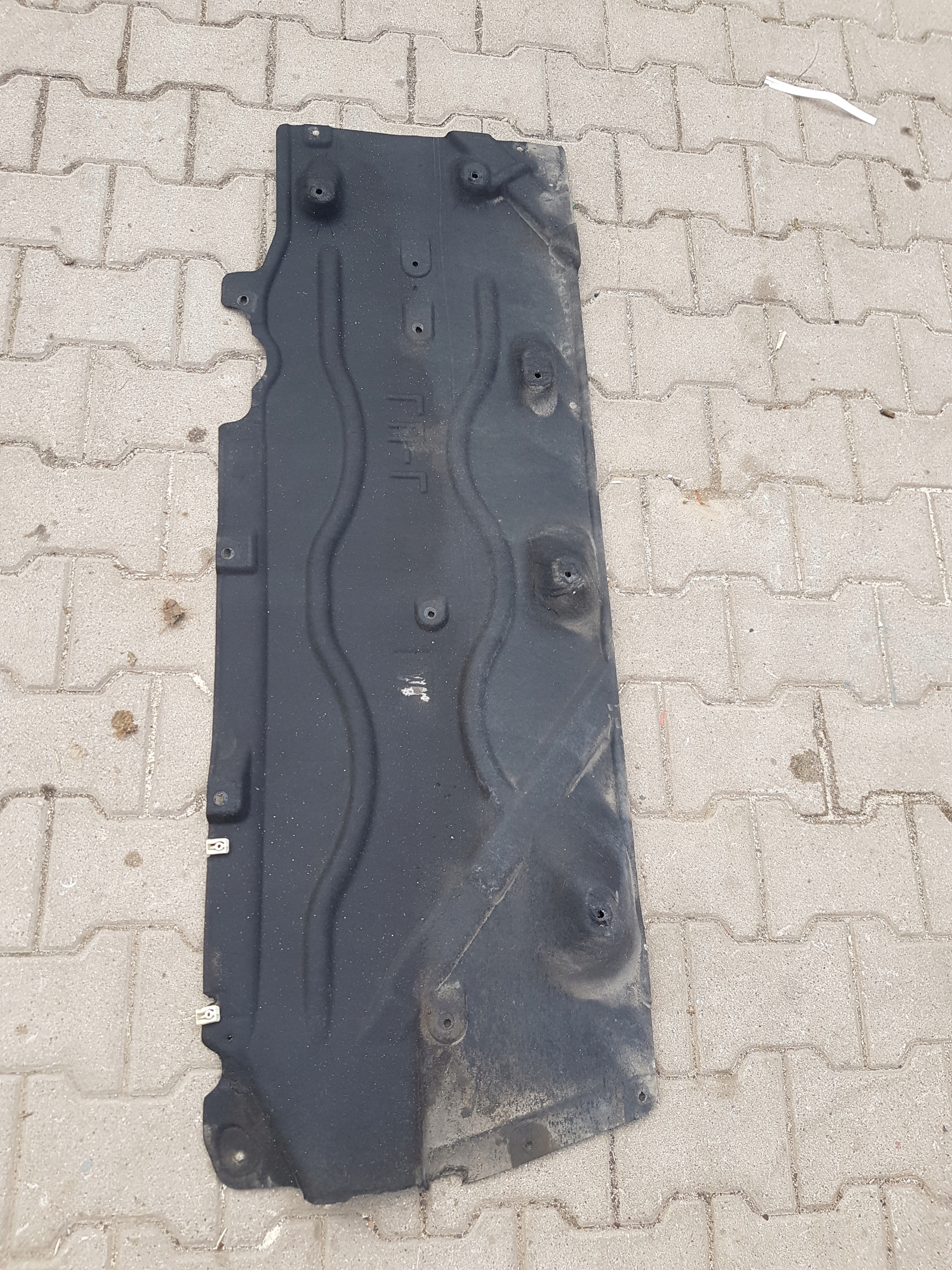 BMW 2 F46 Blende Abdeckung Unterfahrschutz abdeckung rechts