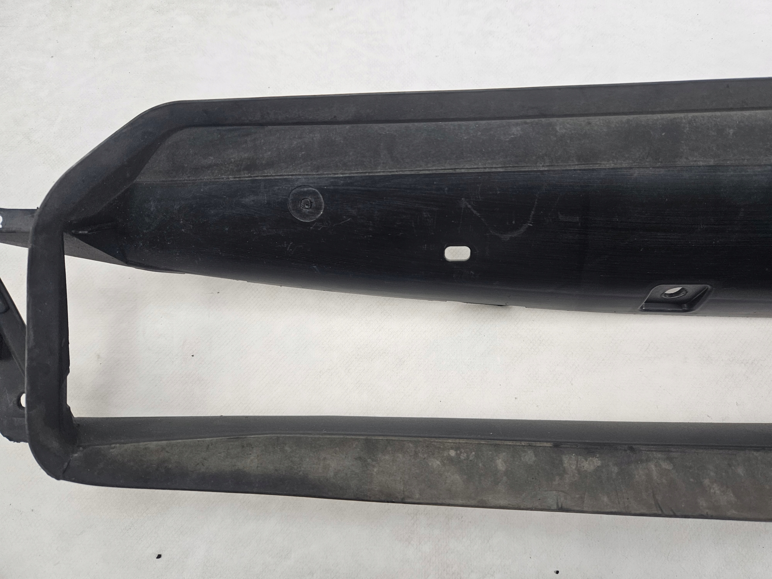 tesla MODEL S РЕСТАЙЛИНГ 2016 -> впуск канал дефлектор воздушный 1057847-00-E