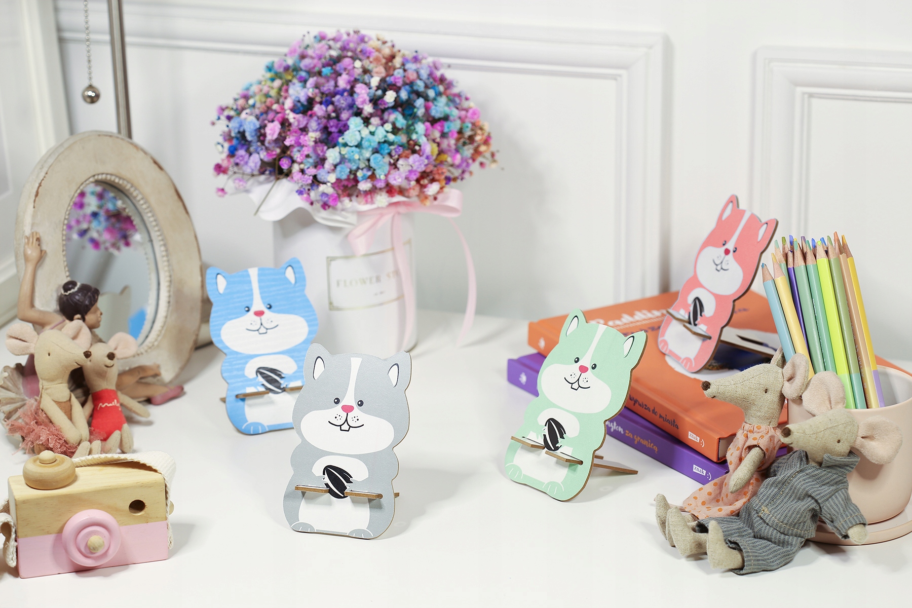 STOJAK NA TELEFON PODSTAWKA DLA DZIECI WIEWIÓRKA Kolor szary