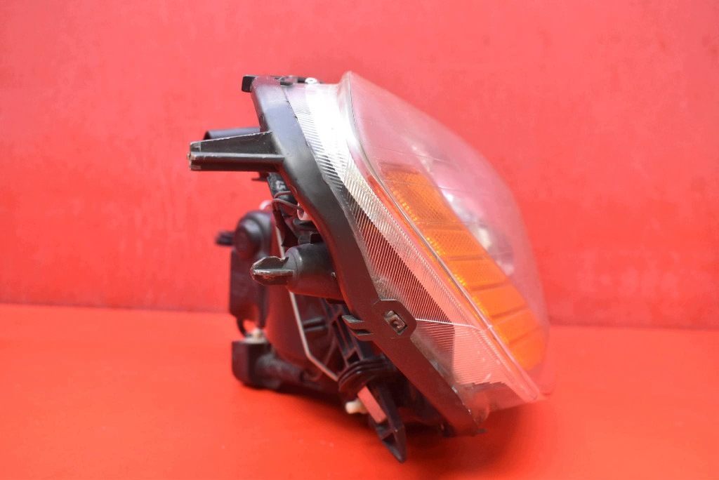 REFLEKTOR right light front EU 30763144 VOLVO XC60 1 and 08-13