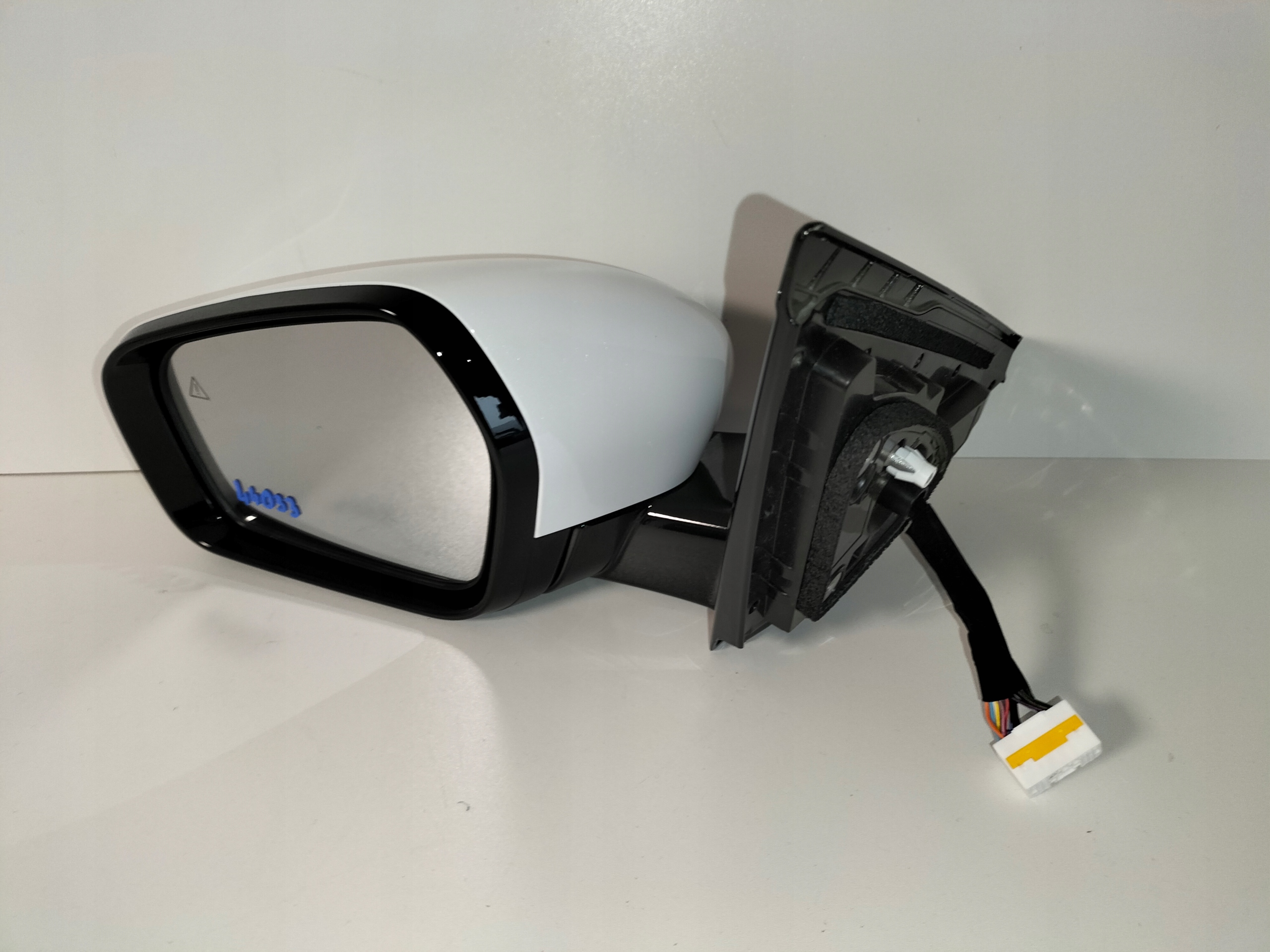 Spiegel links elektrisch KIA EV4 25