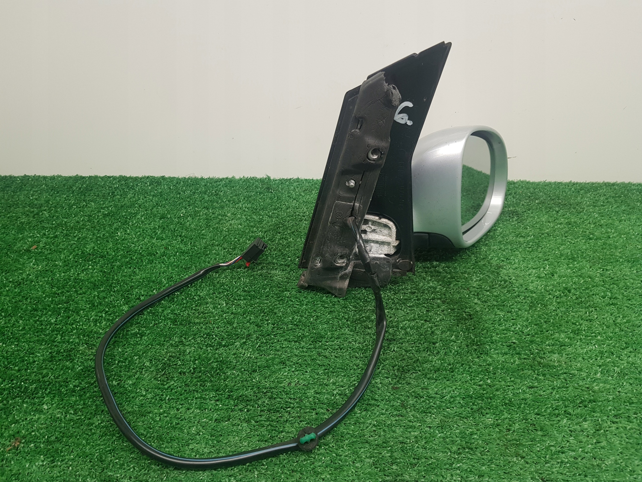 mirror right electrics VOLKSWAGEN GOLF 5 plus 6 PIN E1010836