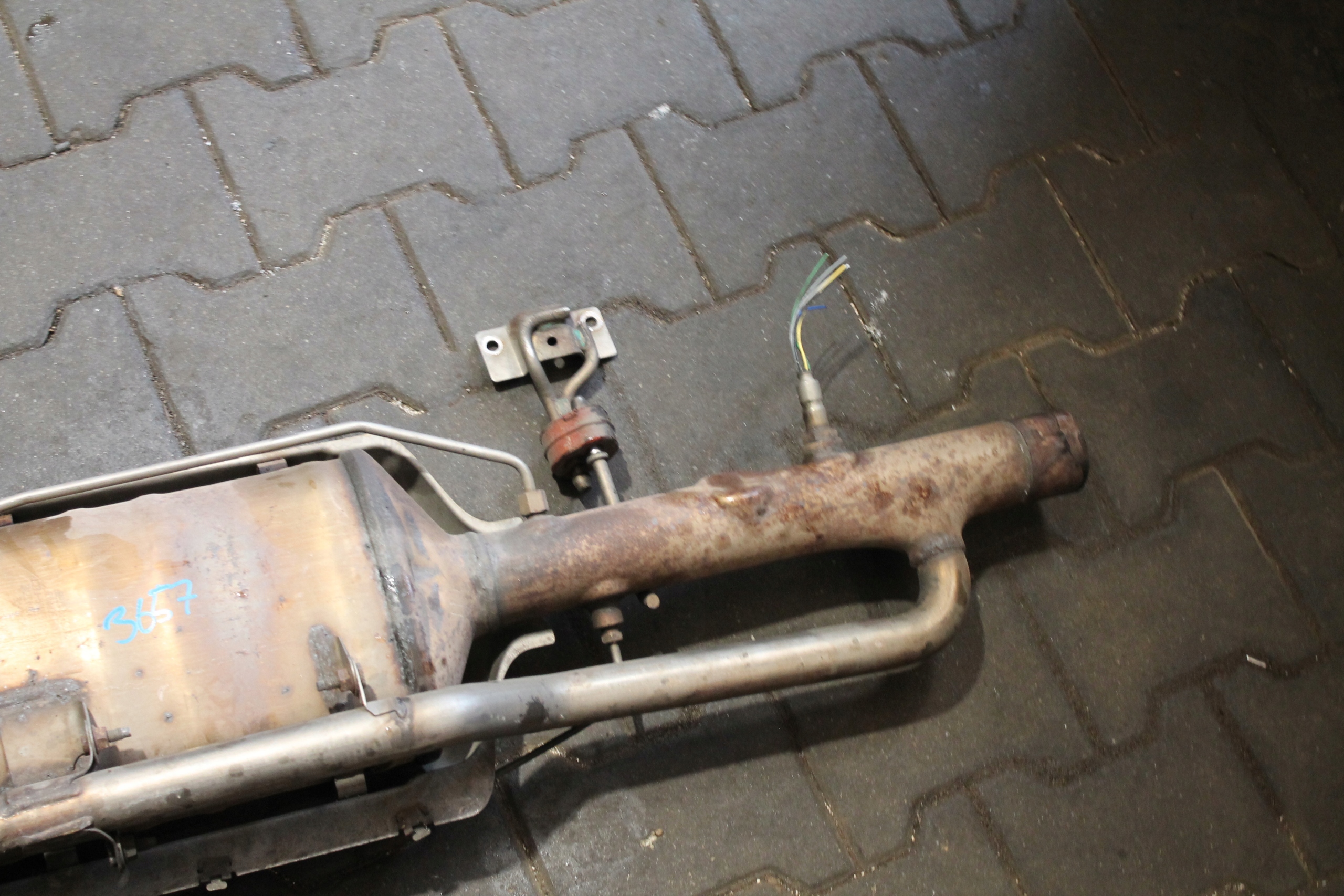 3657. KATALIZATOR FILTER DPF RANGE ROVER GJ32-5H343-AE