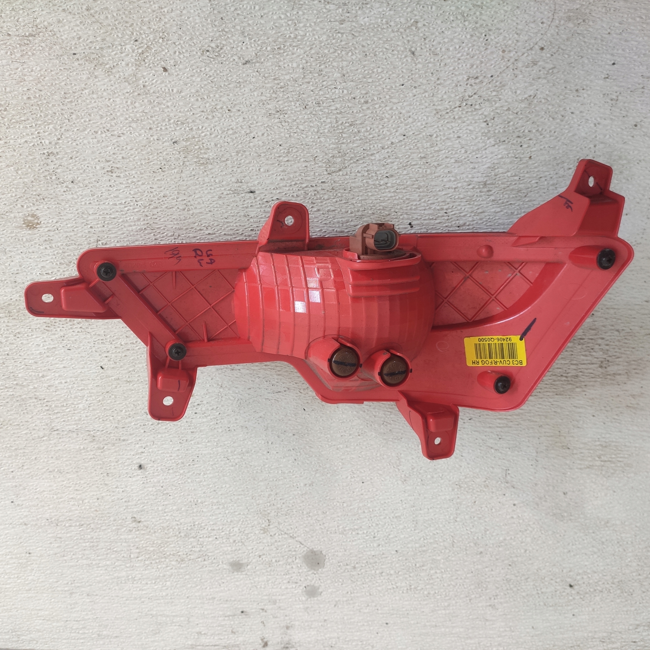 HYUNDAI BAYON 2022 light right W rear bumper