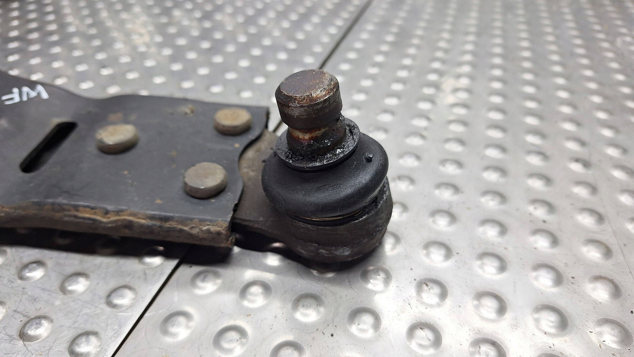 arm left front CV61-3A262-AAA FORD KUGA LIFT MK2 II ESCAPE