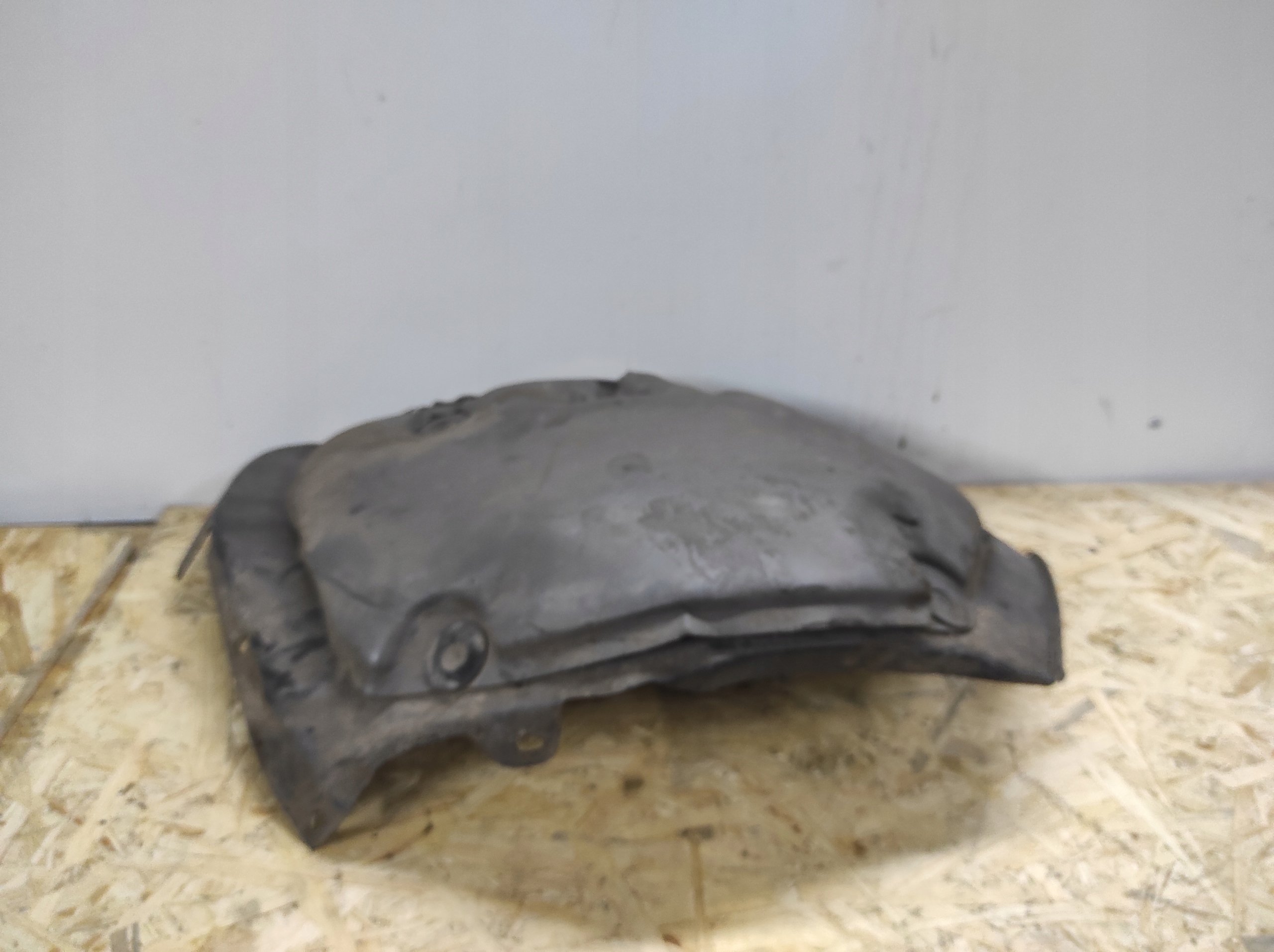 mudguard front left side 1302064080 Fiat Ducato