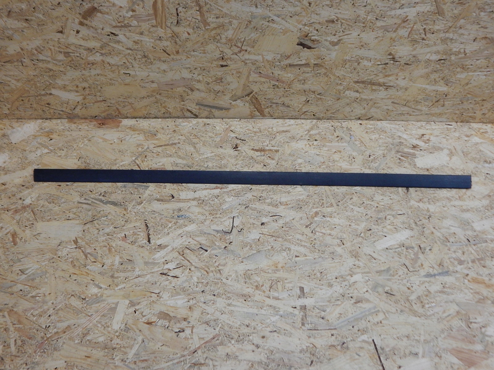 VW T5 MULTIVAN listwa wykładziny podłogi 7H5864611