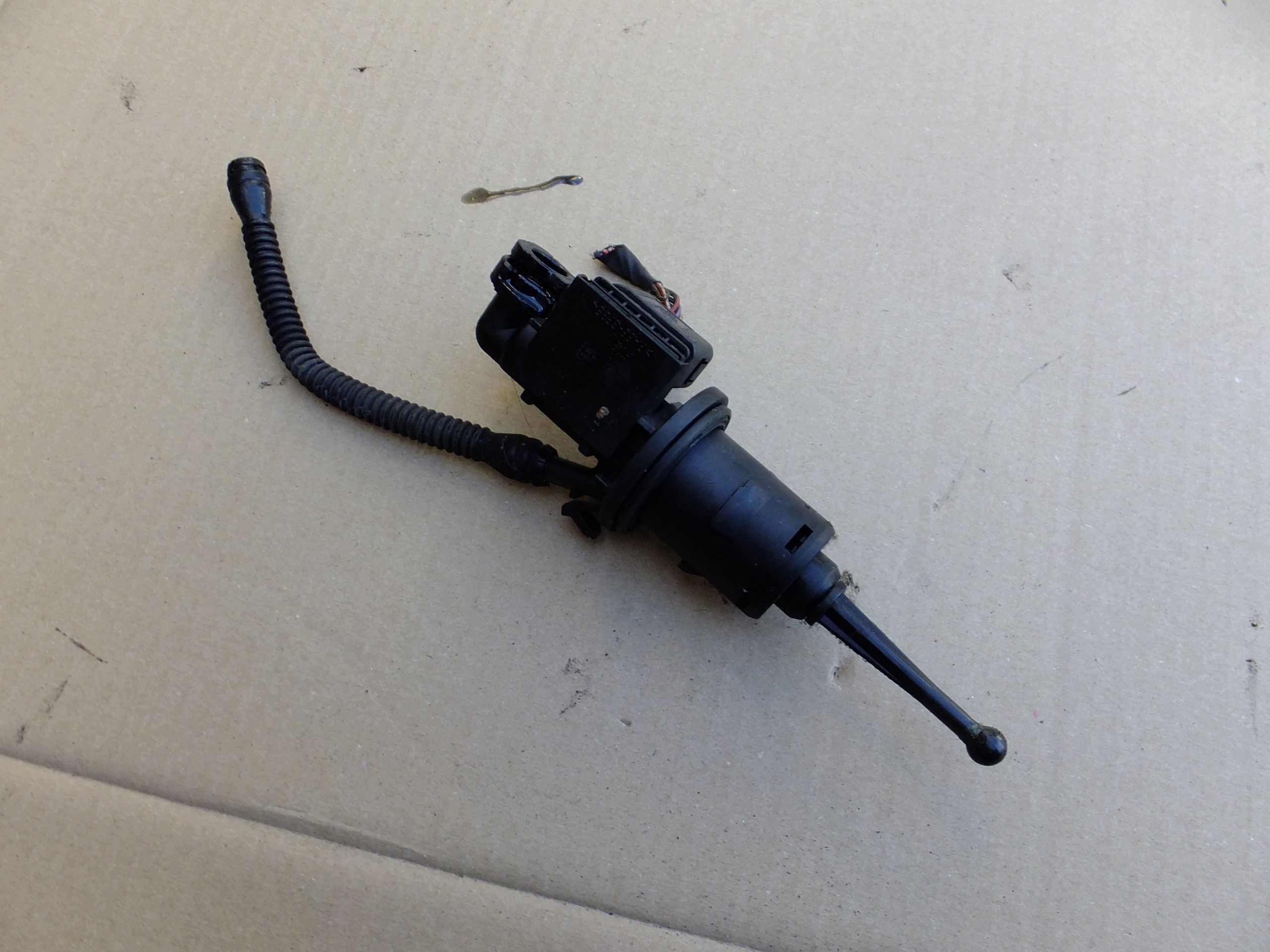 pumpa spojky vw passat b6 2,0 tdi 3C0721388C