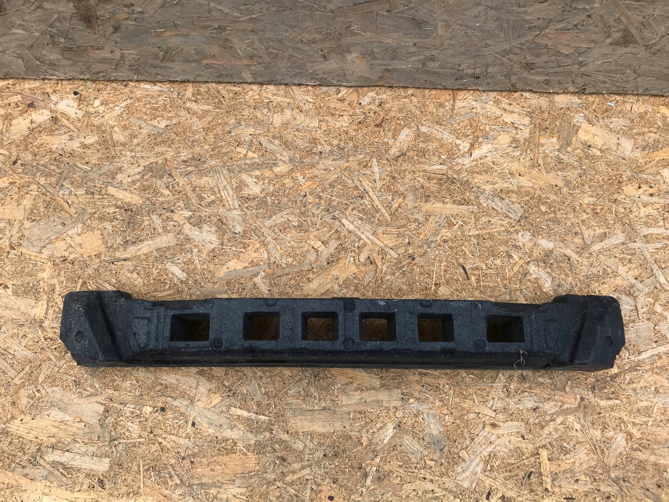 АМОРТИЗАТОР ПЕРЕДНЬОГО БАМПЕРА 3C8807248D VW PASSAT CC