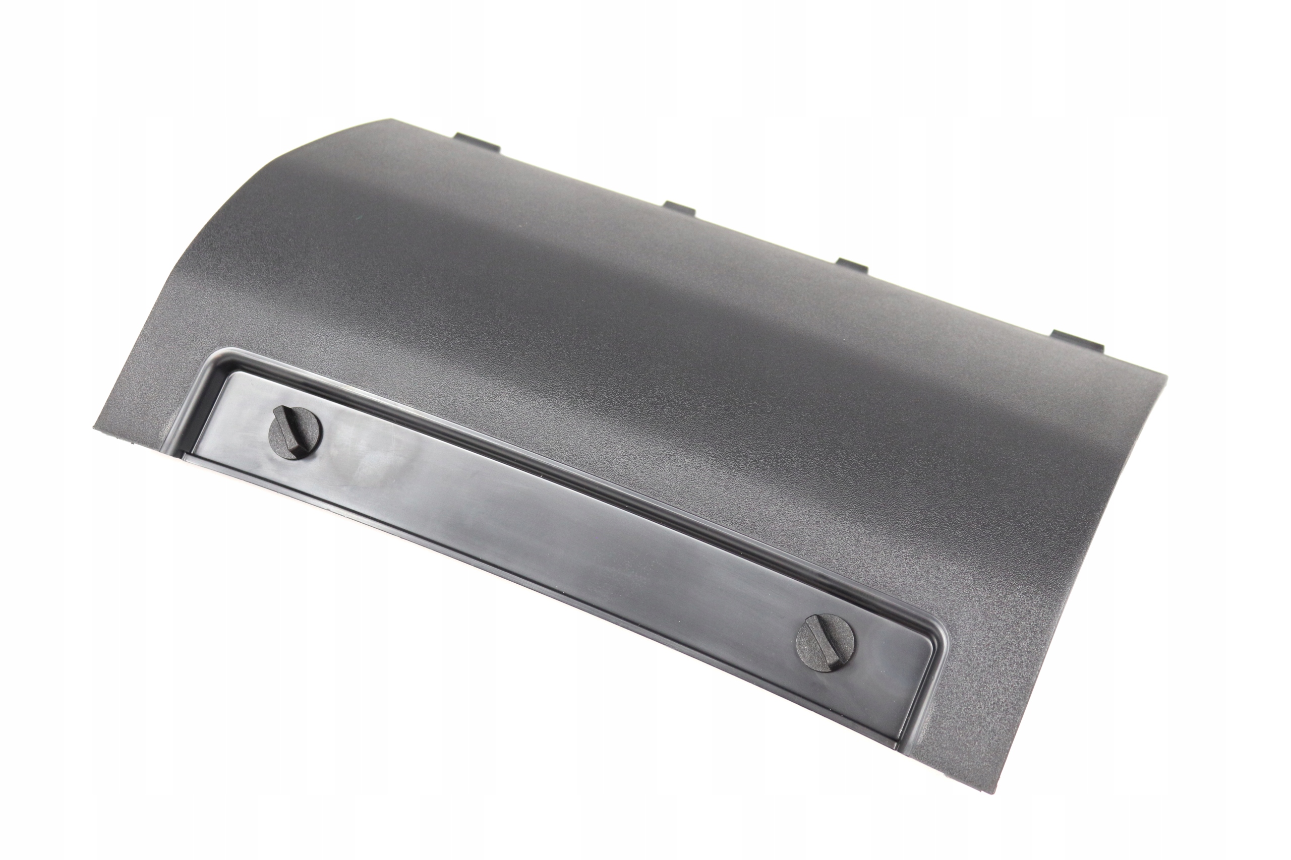 8P0807397A01C - Заглушка бампера заднего крюка AUDI A3 8P оригинал