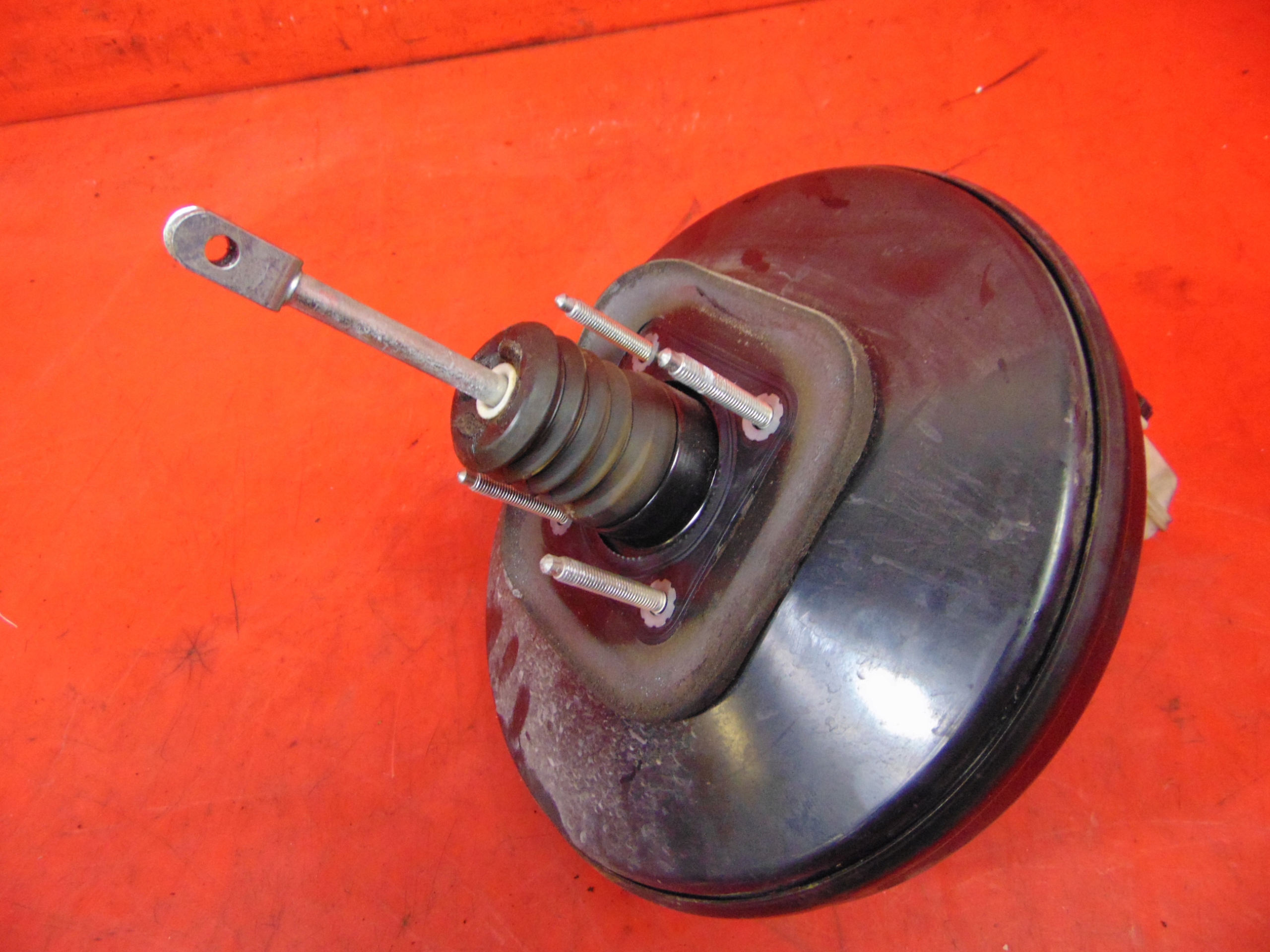 RENAULT LATITUDE servo brake pump 472100021R