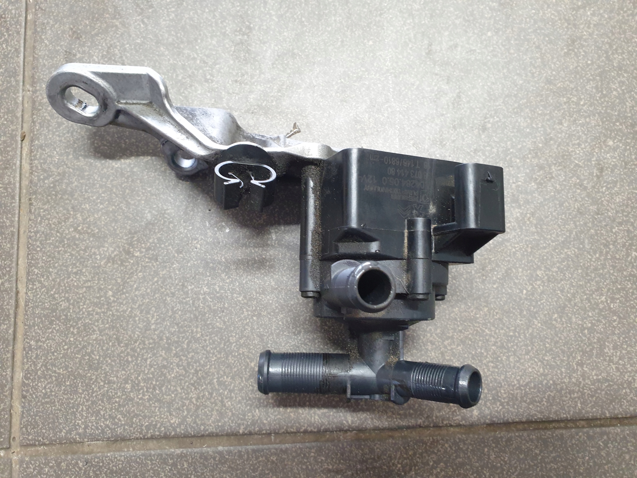 pumpa vode pumpa CITROEN PEUGEOT 1.2 THP 9807341480