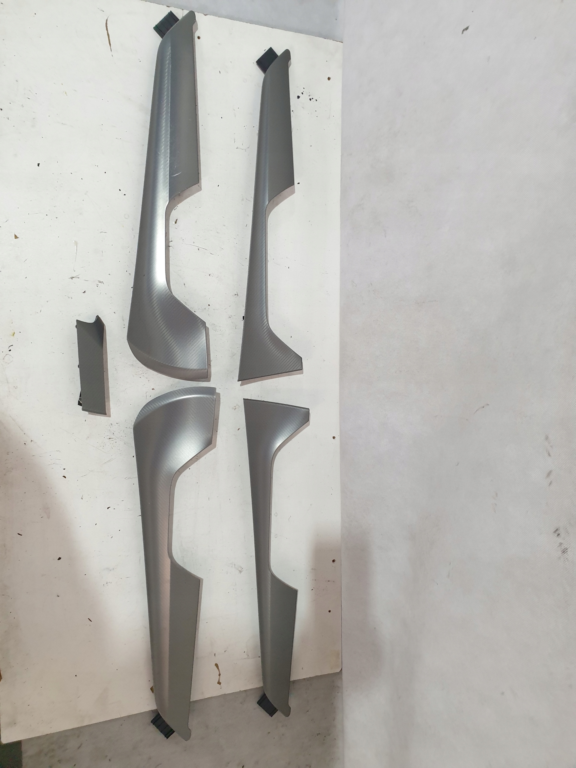 DEKORY LISTWY OZDOBNE AUDI A6 C8 4K5 LUSKA