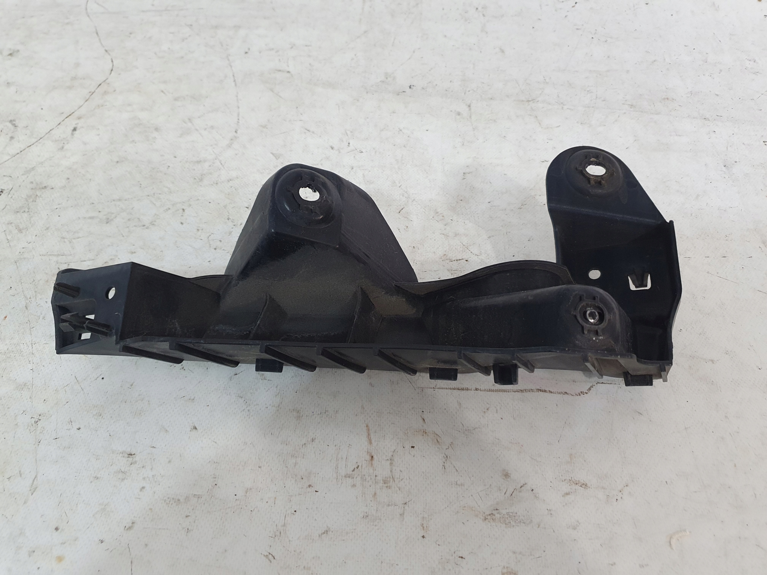 original DODGE CHARGER 15- bumper bracket left rear part 68226563AA