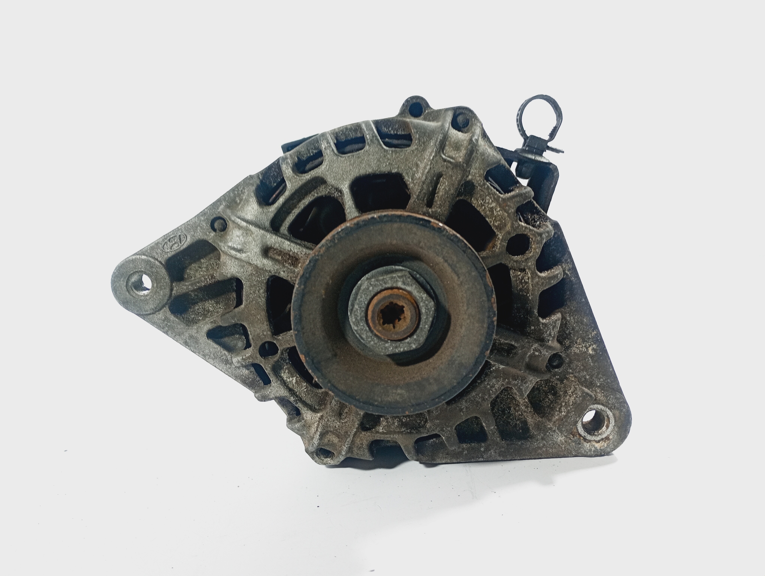 Alternator OE 3730022650 Kia RIO 2 II lift 05-11