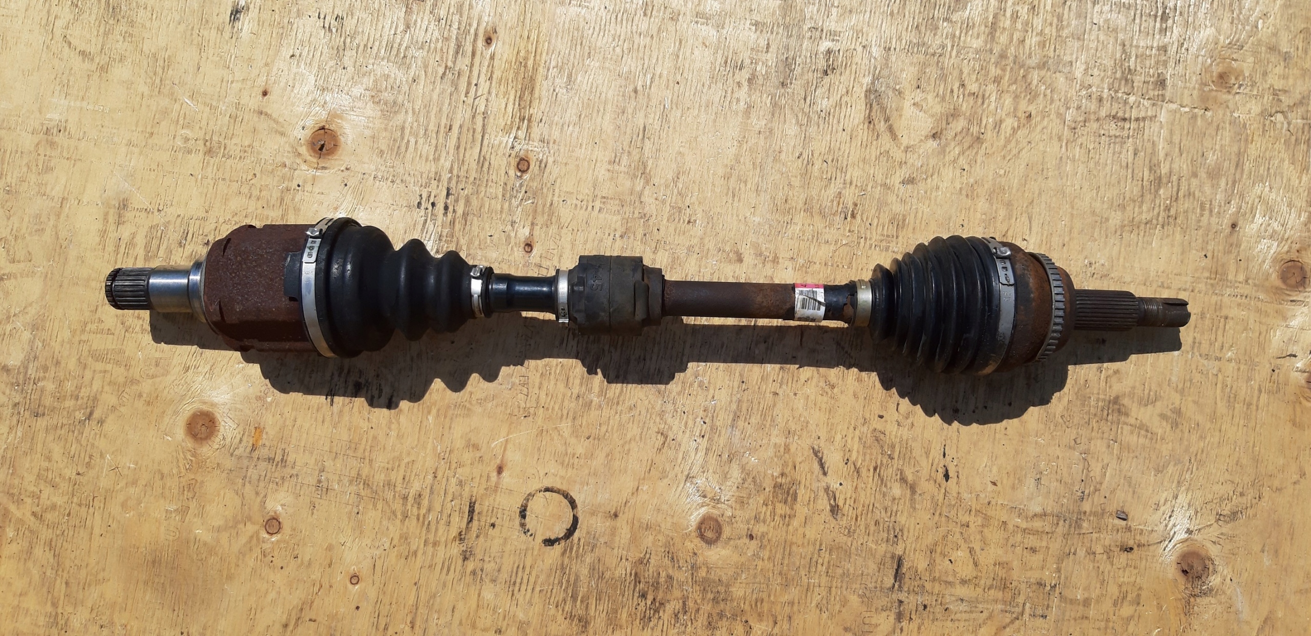 ПОЛУОСЬ TOYOTA SIENNA 11-20r