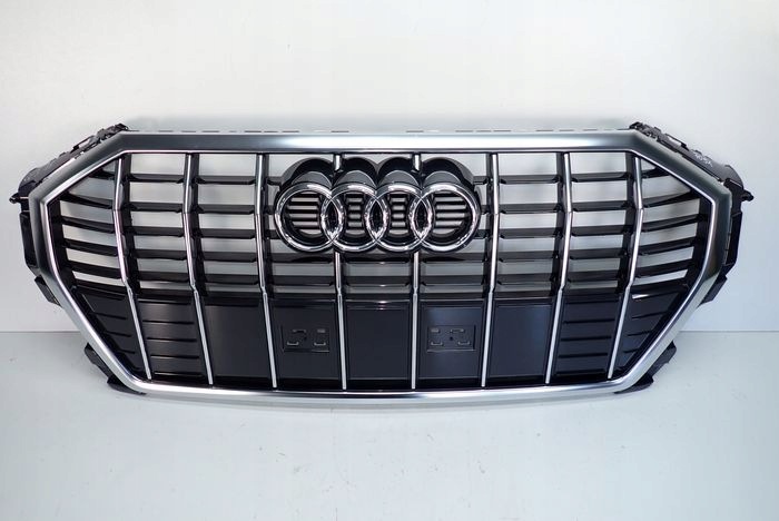 AUDI Q3 II 18- grille 83A853651E
