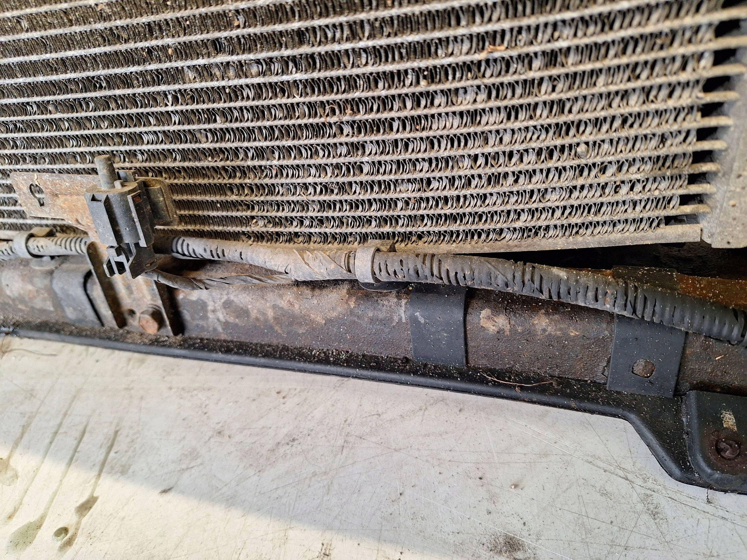 KIA CEED II 15-17 support panel for radiators 1.6 CRDI - MANUAL