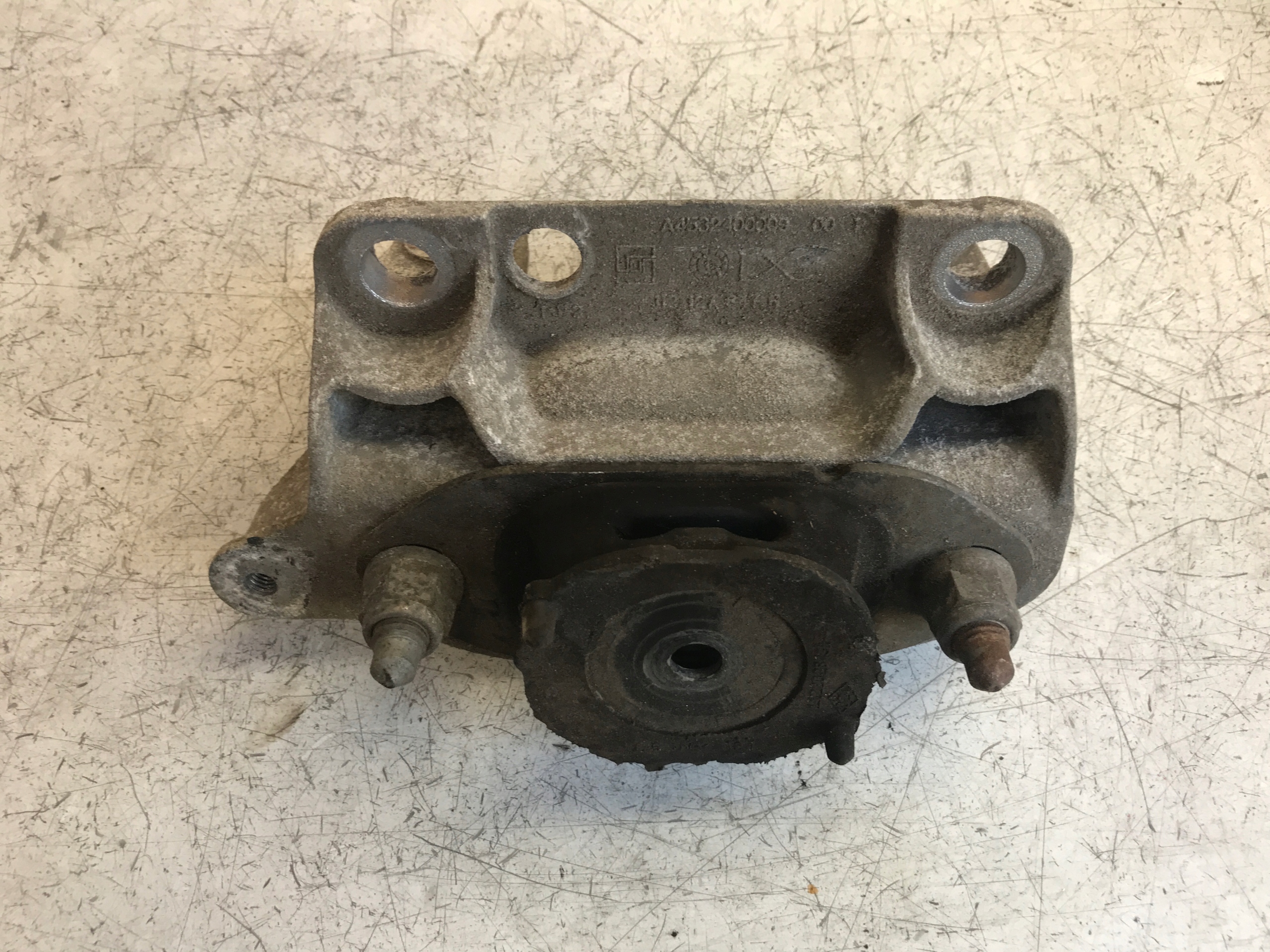 engine mount SMART FORFOUR 453 II A4532400009