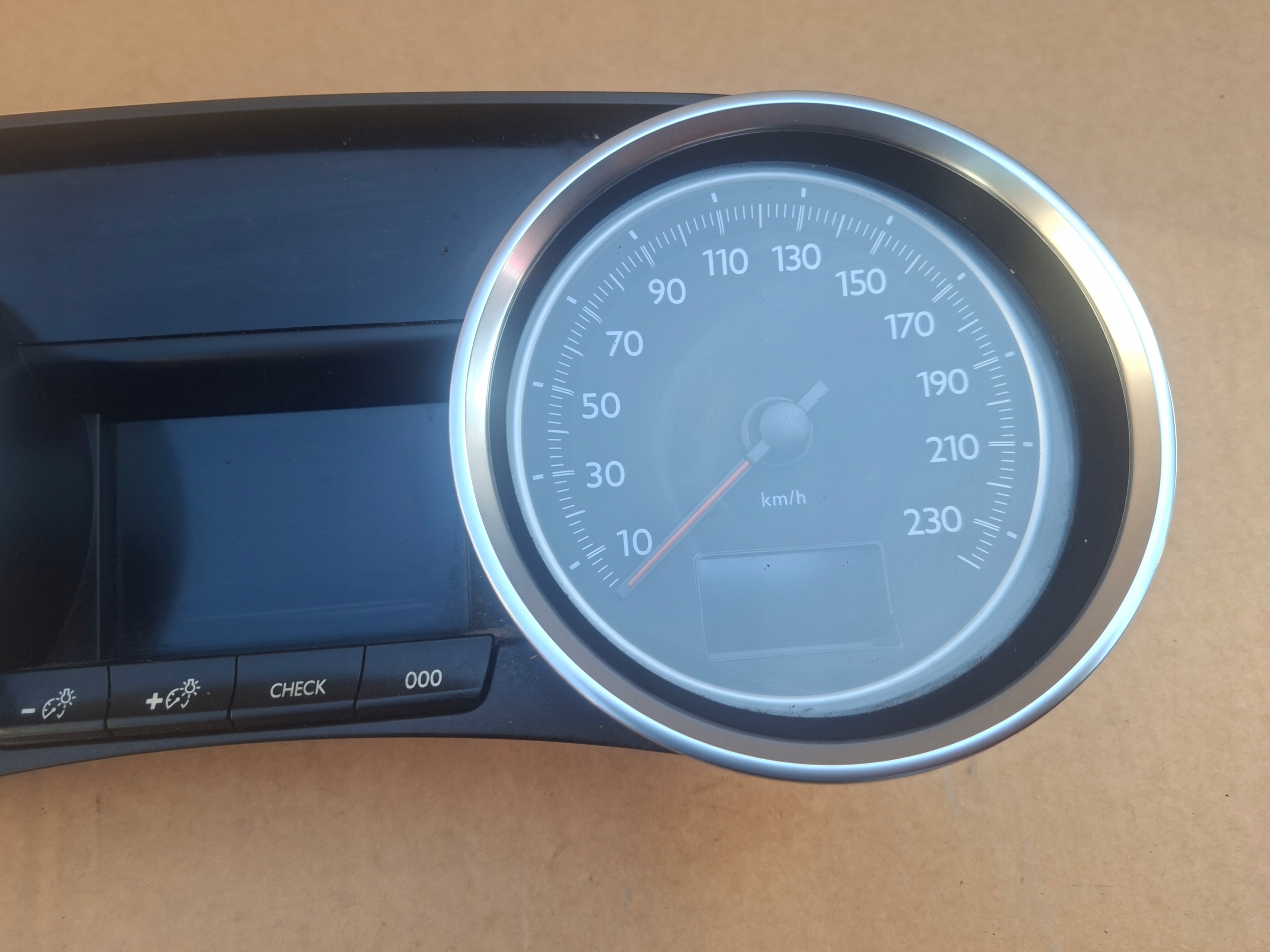 спидометр peugeot 508 и SW rxh Номер. 9678558780