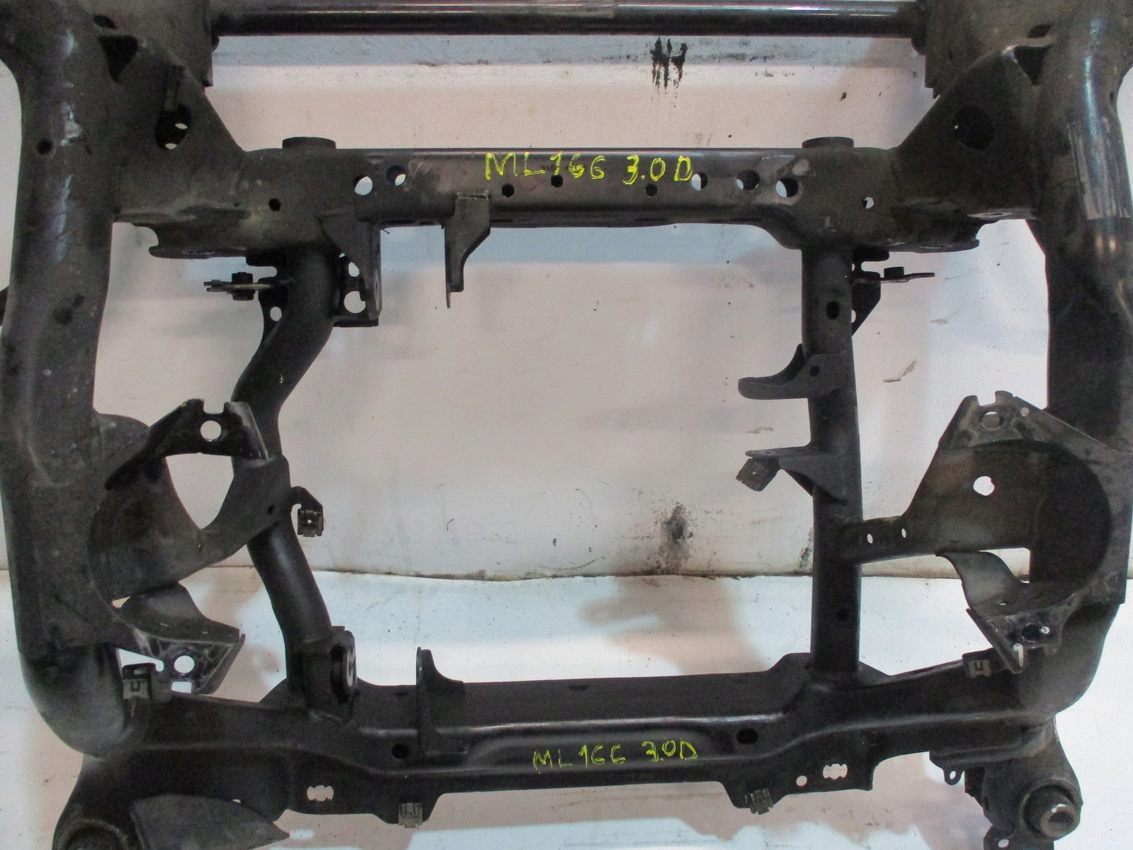axle beam subframe axle beam front MERCEDES ML GLE GLS 166 3.0CDI