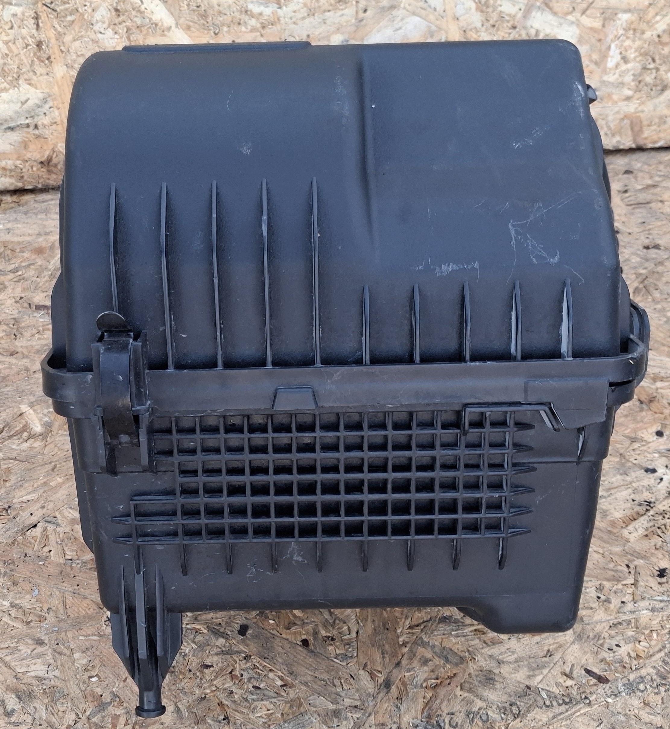 luftfiltergehäuse luftmassenmesser SSANGYONG KORANDO IV 19