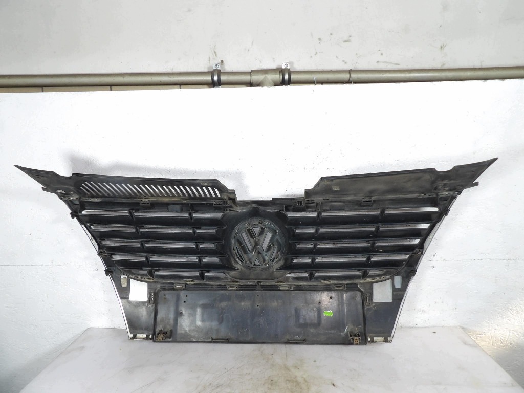 VW PASSAT B6 maska 3C0853651AF