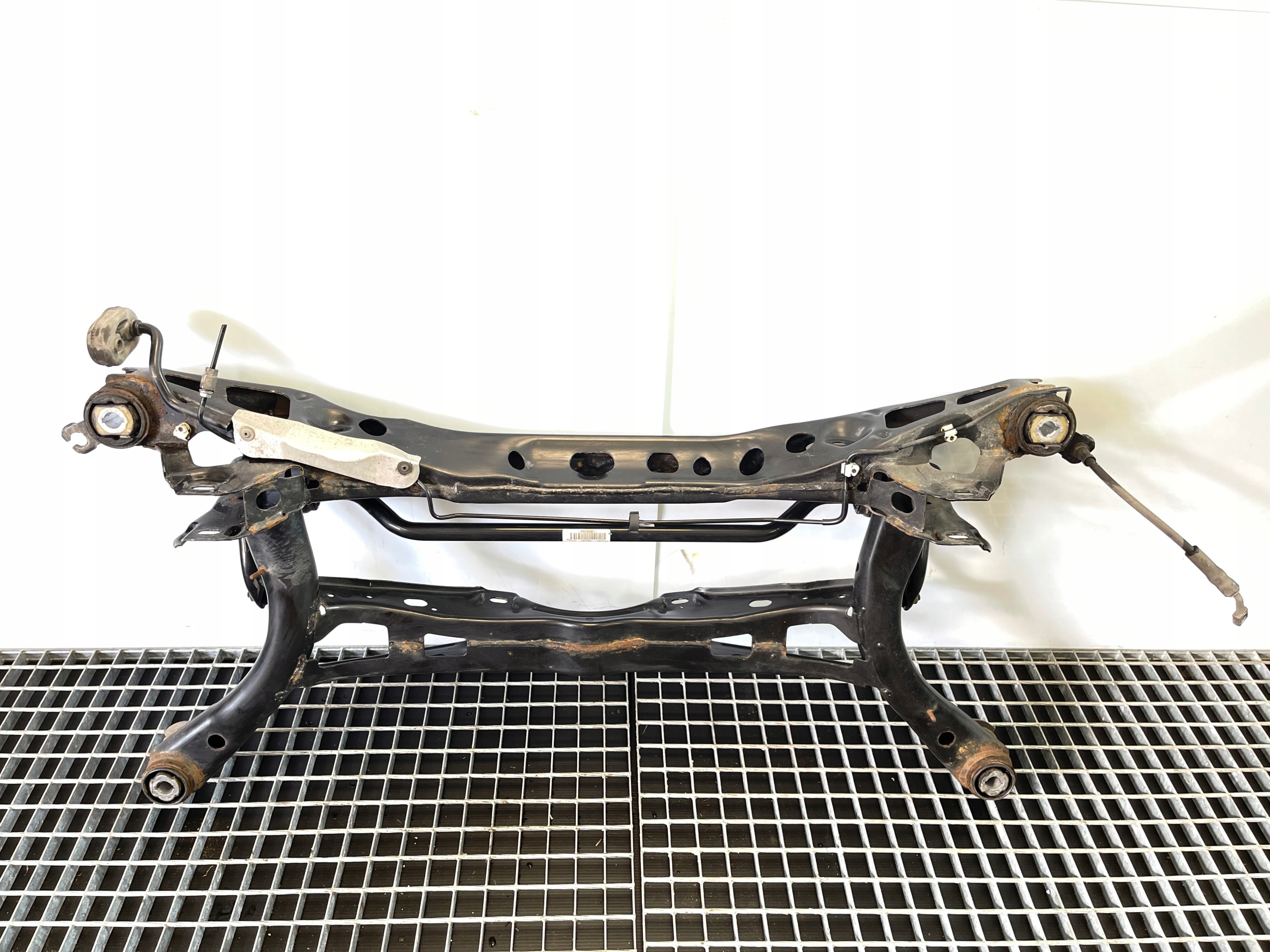 VW PASSAT B8 2.0 TDI subframe axle beam rear part rear. + bar 3Q0505235AA