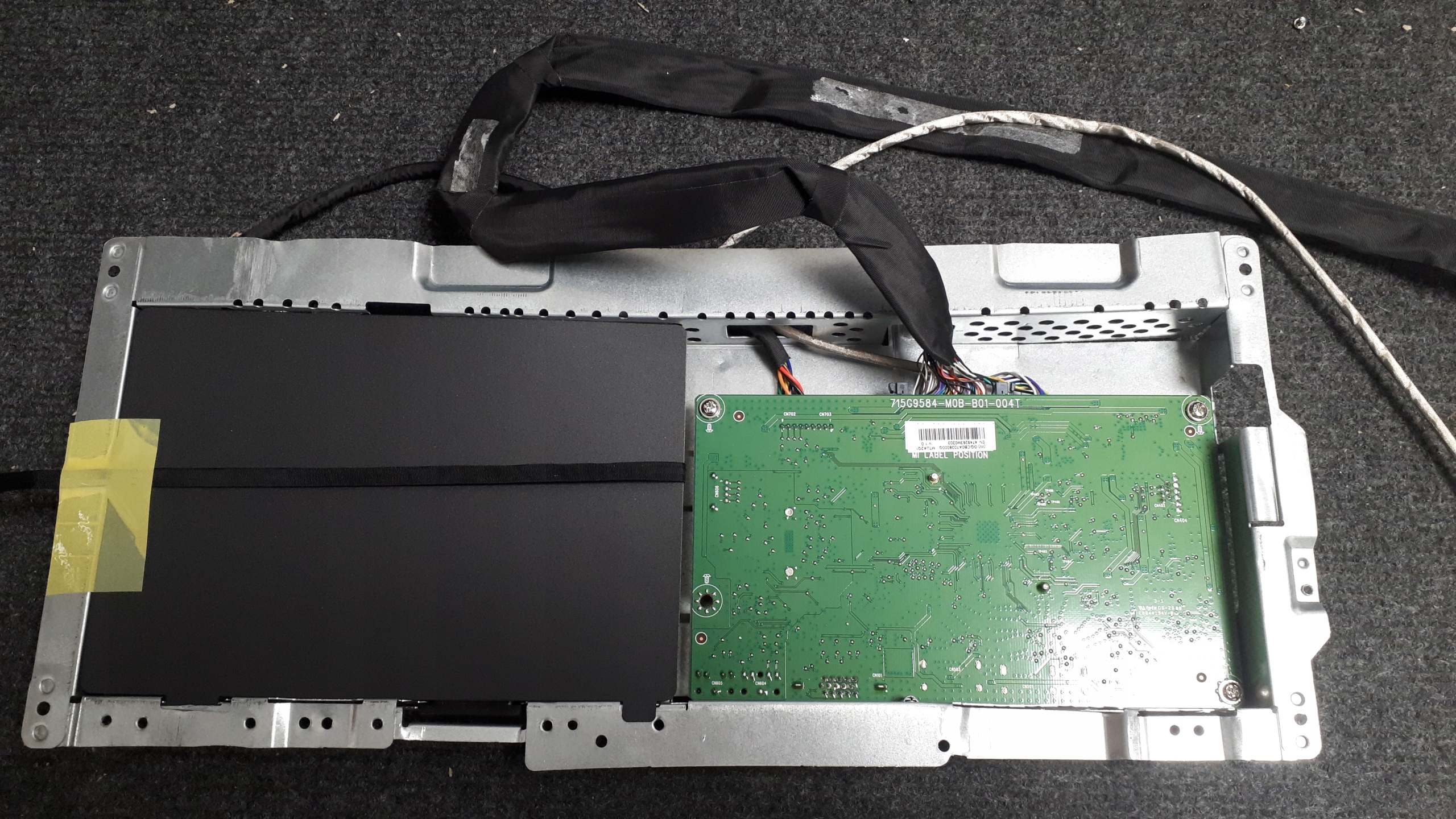 Płyta główna+listwa zasilająca Monitor AOC C27G1