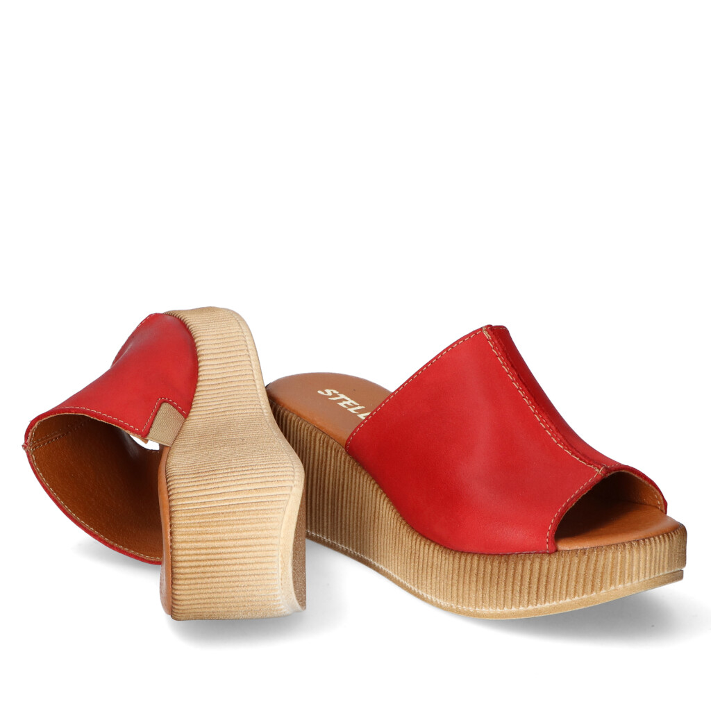 Klapki Stella na koturnie Czerwone 39 Cechy dodatkowe brak