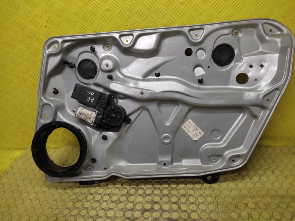 VW PASSAT B5 window regulator right front 3B4837752LB