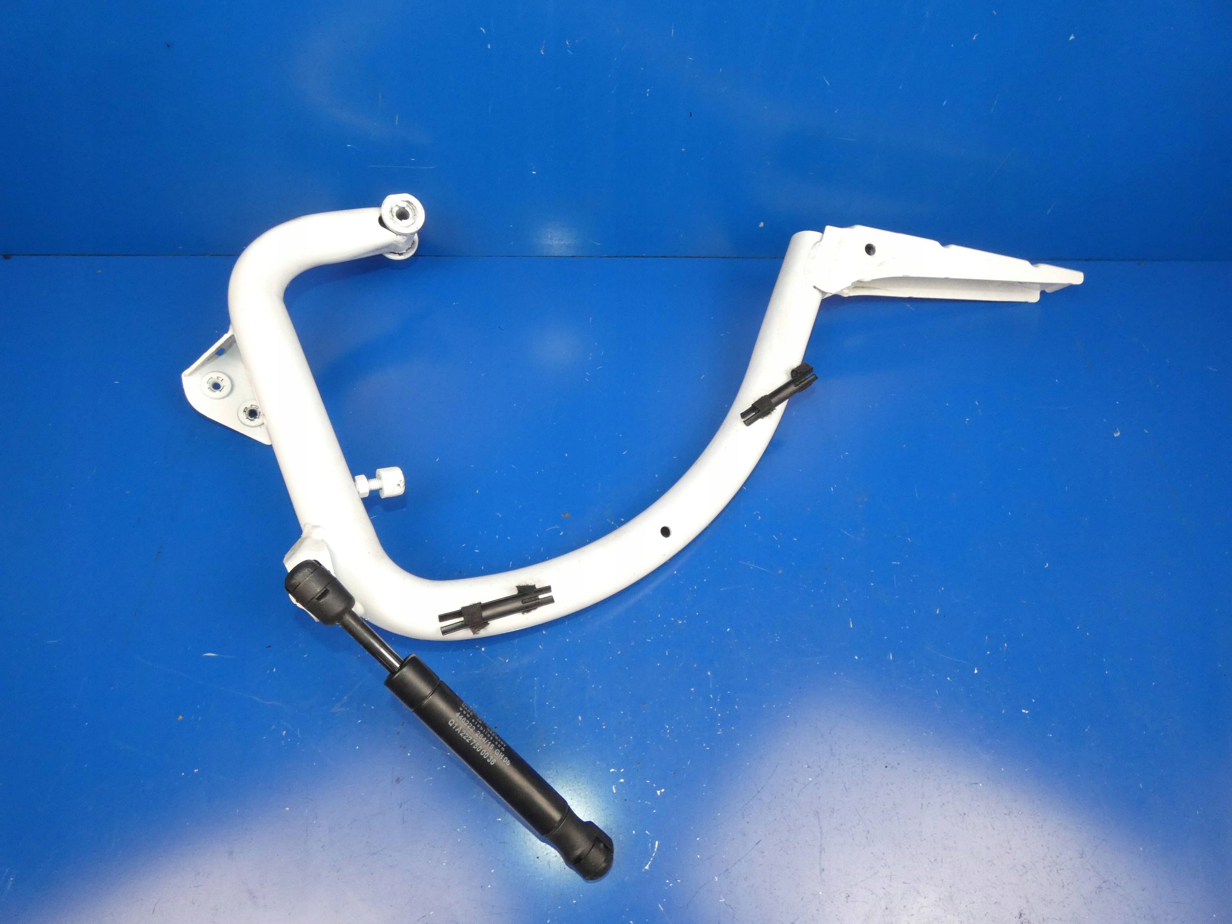 MERCEDES S KLASA W222 hinge bonnet boot right rear part