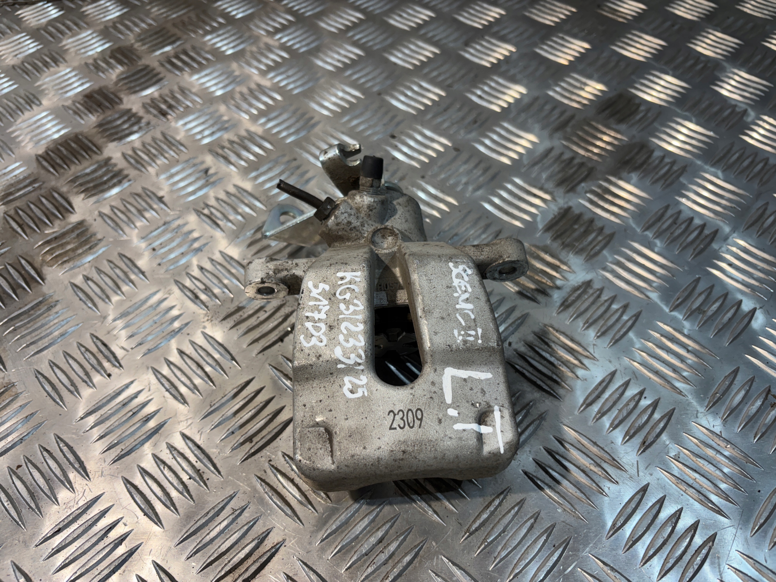 caliper brake left rear part Renault Scenic II 2
