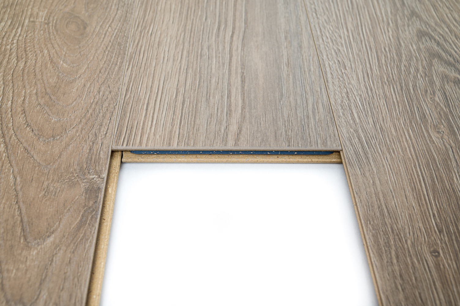 PANELE PODŁOGOWE KRONOTEX AMAZONE AC5 10MM V4-FUGA Liczba m² w opakowaniu 1