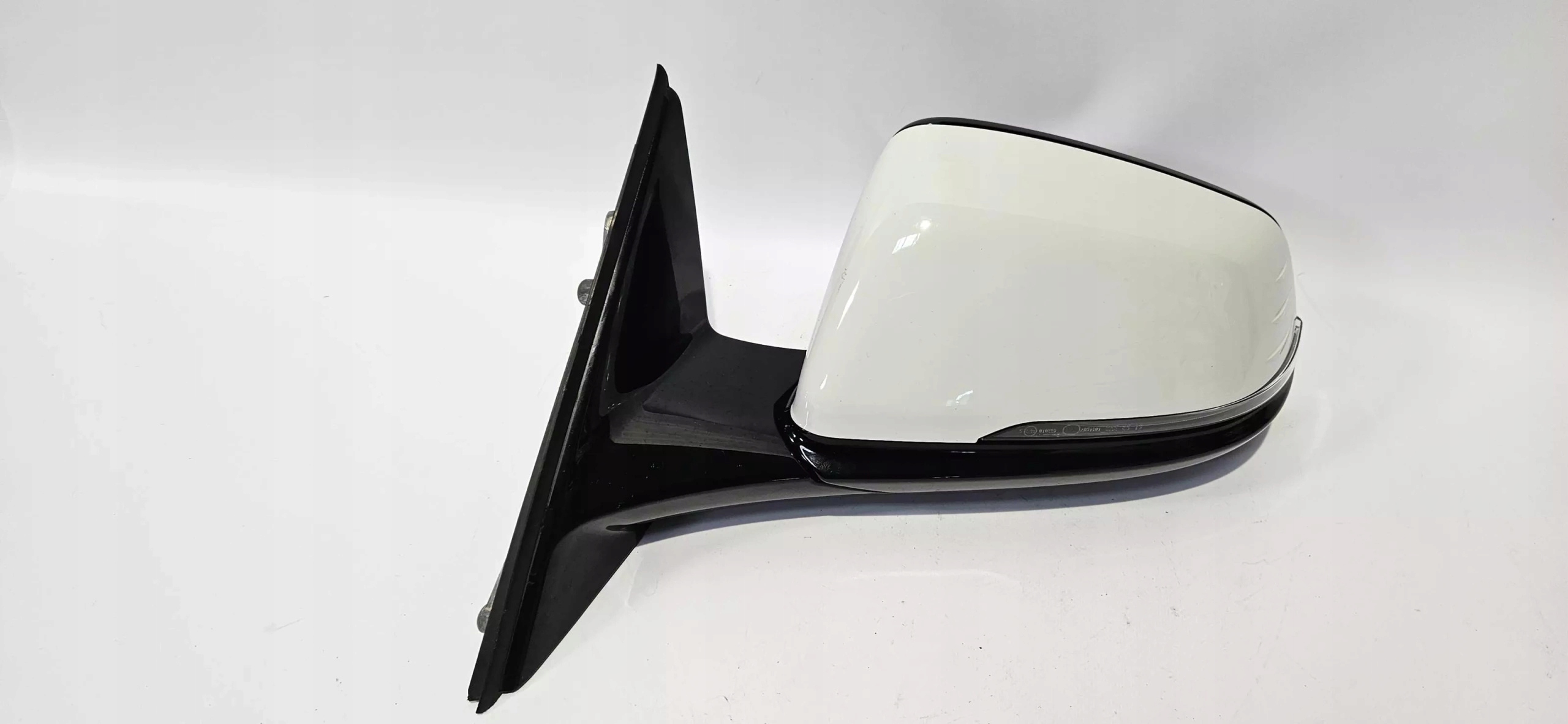 mirror left BMW 1 F40 2019- m-packet 8 PIN EU
