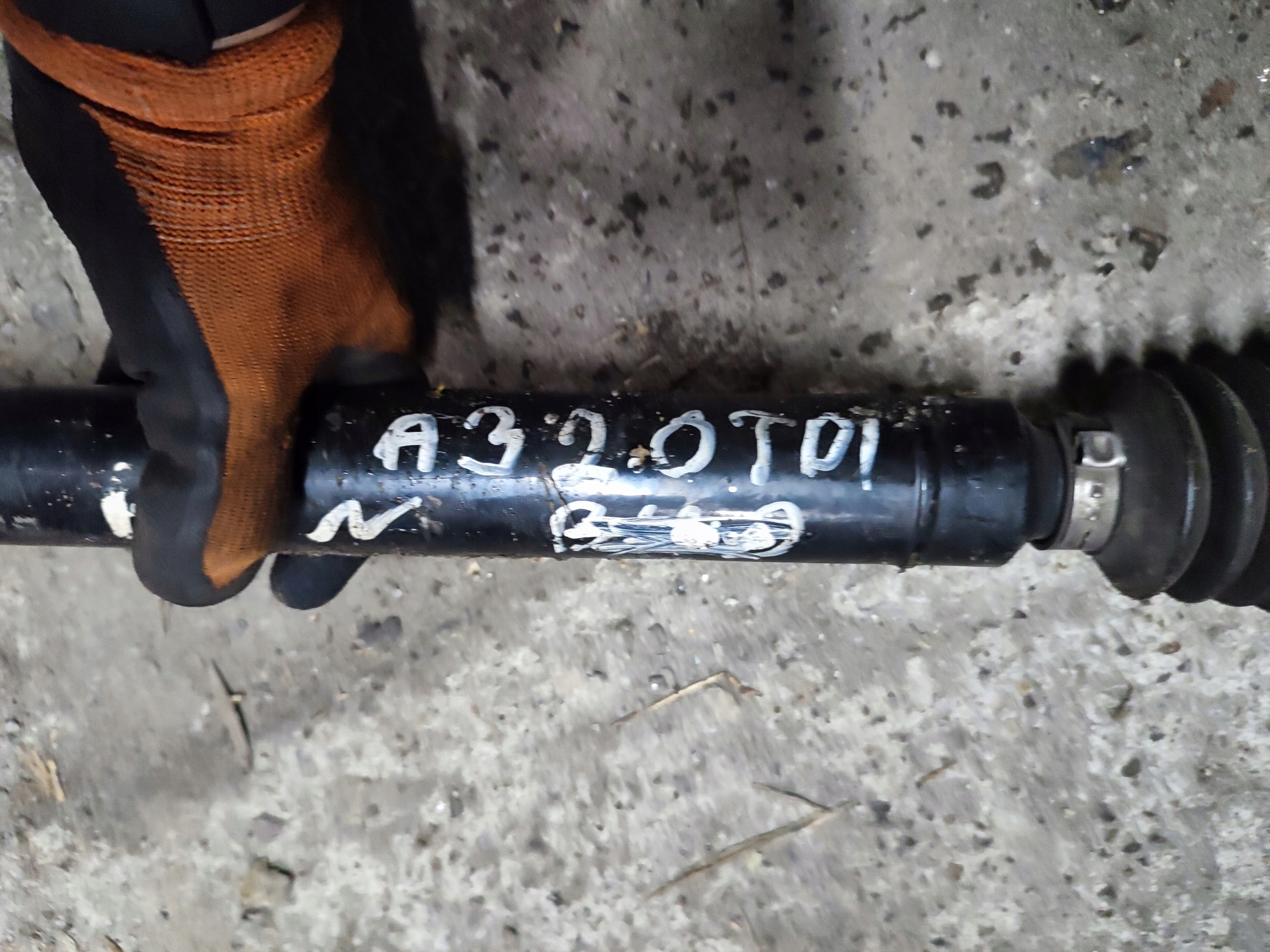 semi-axis right AUDI A3 8P 2.0 TDI 170KM BMR BMN