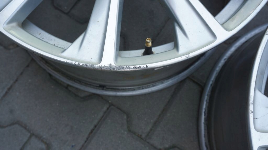VOLVO S60 V60 S90 V90 XC40 XC60 - discs 19"