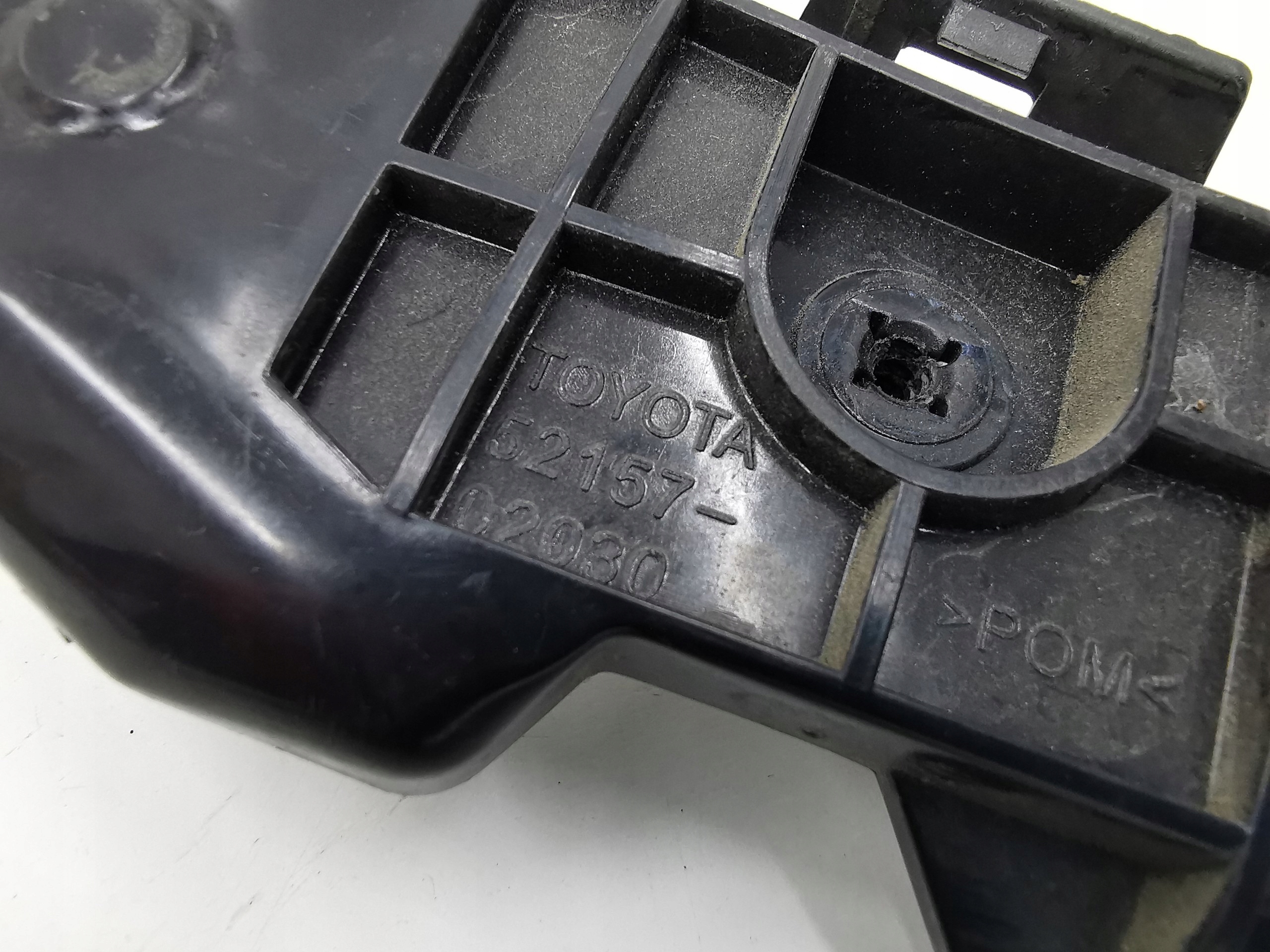 bumper bracket right rear part TOYOTA COROLLA E15 52157-02030
