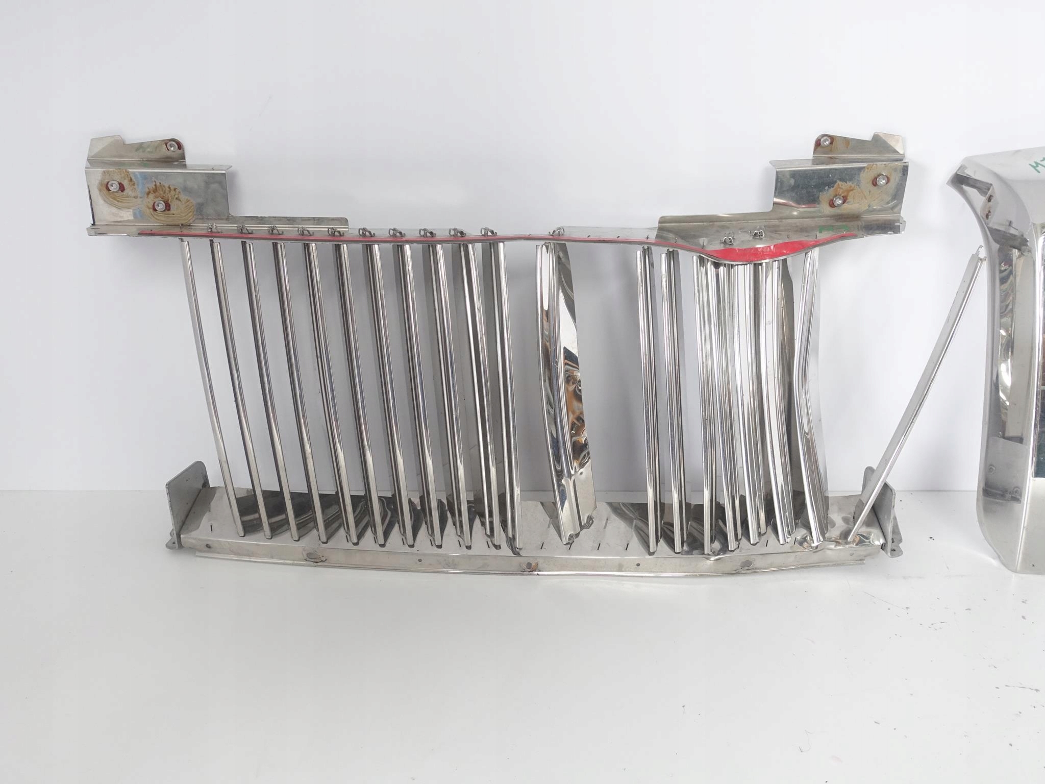 ROLLS ROYCE PHANTOM DROPHEAD II LIFT 12-17 grille