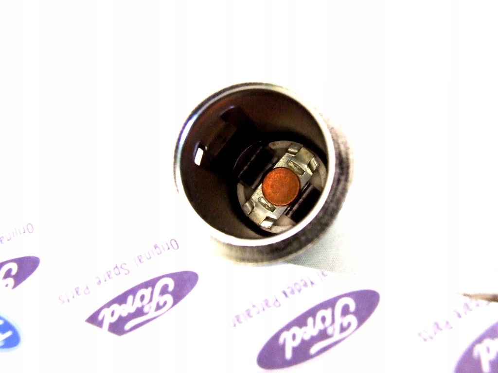 GNIAZDKO ZAPALNICZKI FORD FUSION MONDEO GALAXY TRANSIT CONNECT FOCUS C-MAX Producent części Ford OE