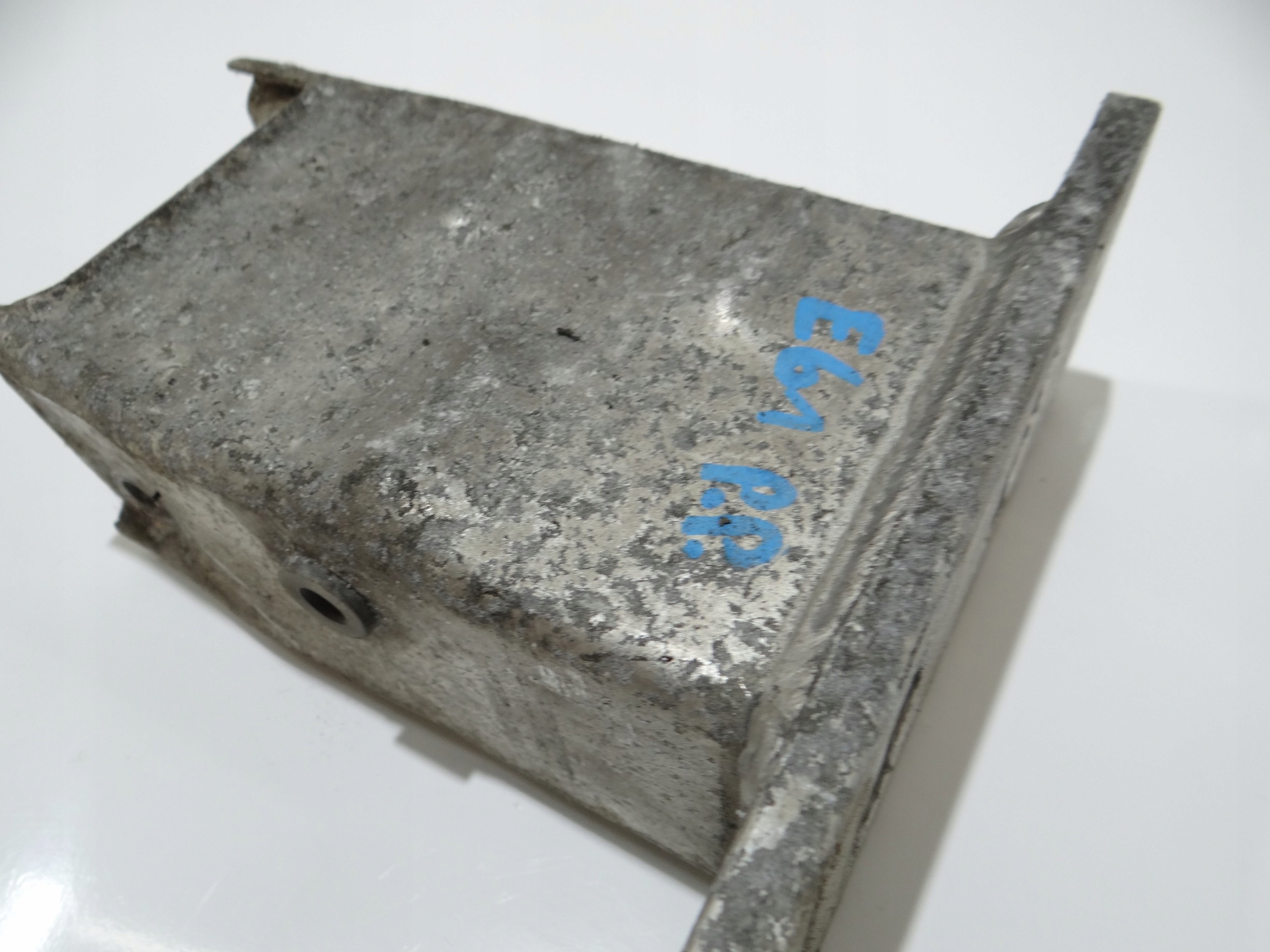 Embout longeron avant Droite Avant BMW E60 E61 (4647725)